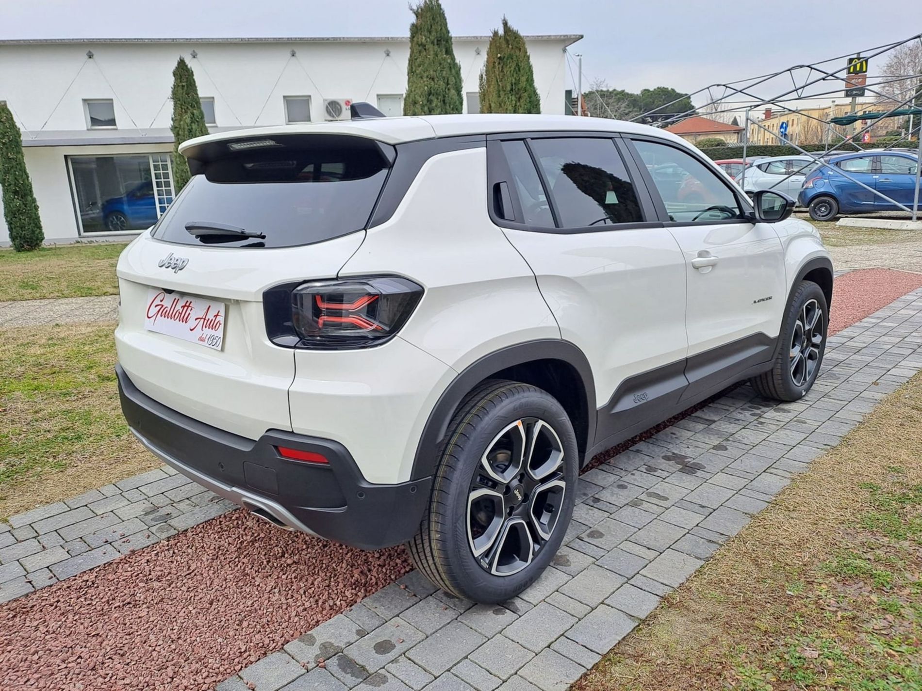 Jeep Avenger 1.2 turbo e-hybrid Summit fwd 100cv edct6   - Gallotti Auto