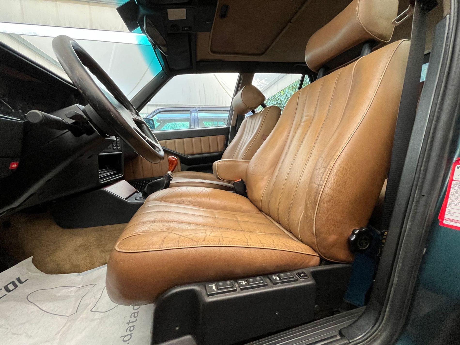 LANCIA THEMA  - Gallotti Auto