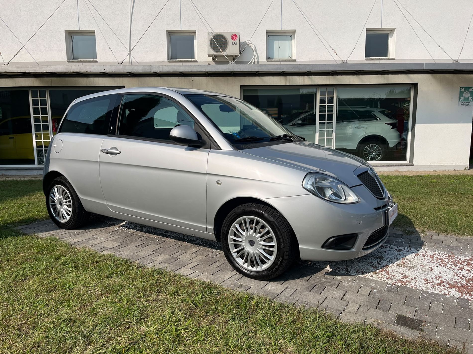  1.2 8v Oro - SENZA VINCOLI DI FINANZIAMENTO - Gallotti Auto