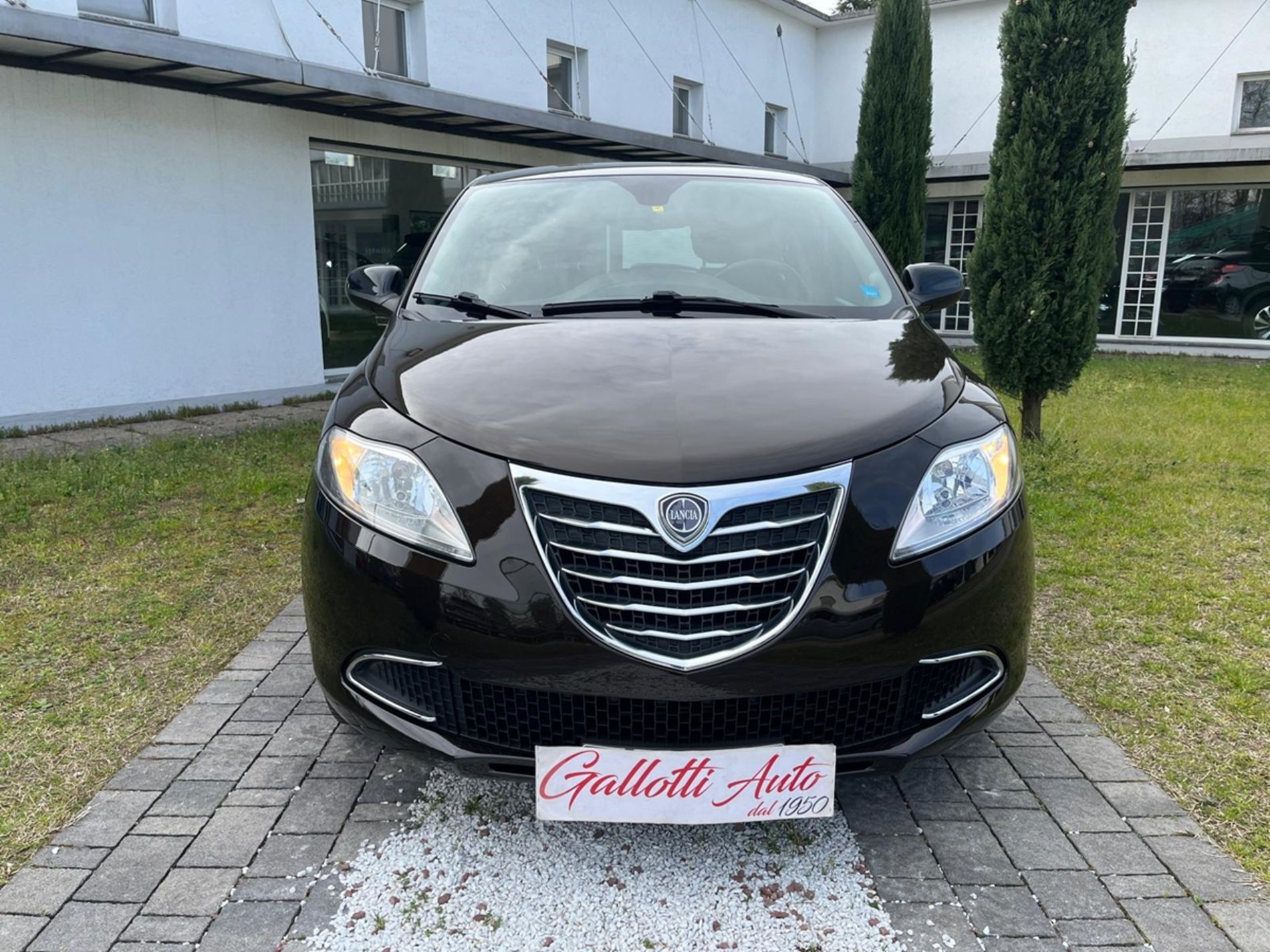 1.2 8v Gold 69cv - Gallotti Auto