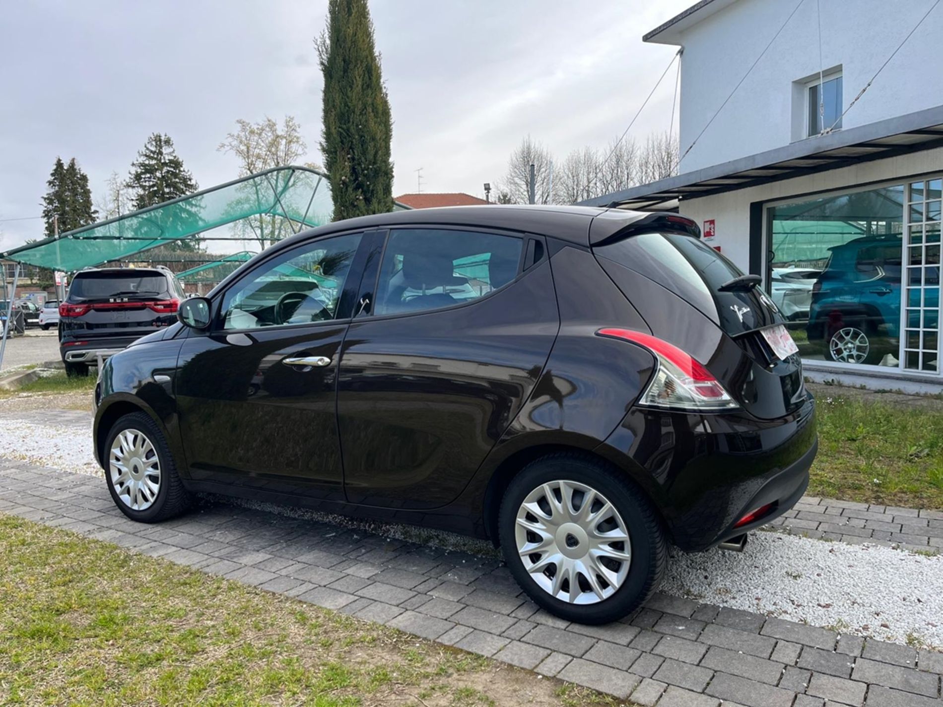 1.2 8v Gold 69cv - Gallotti Auto