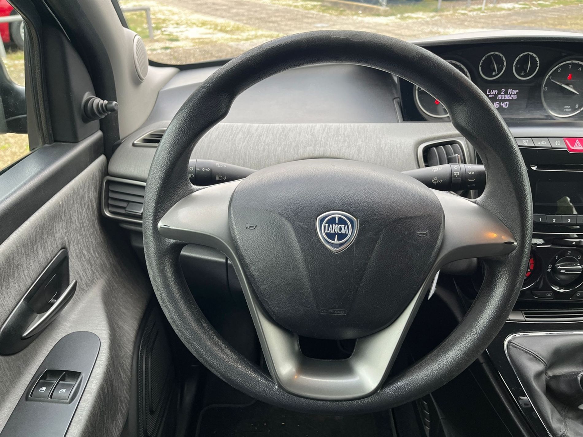 1.2 8v 69cv -RISERVATA A COMMERCIANTI D’AUTO - Gallotti Auto