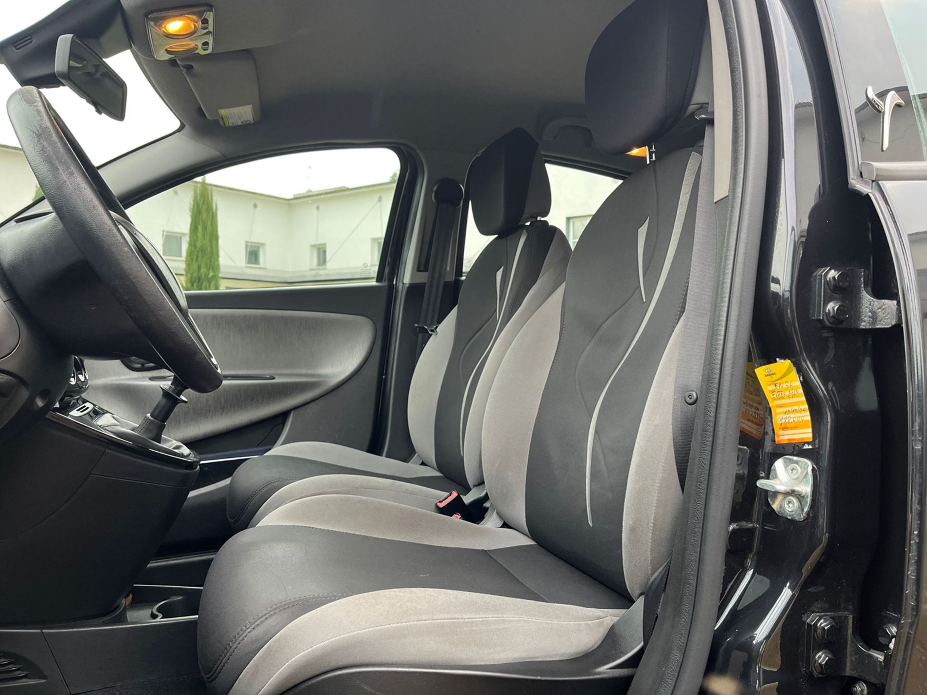 1.2 8v 69cv -RISERVATA A COMMERCIANTI D’AUTO - Gallotti Auto