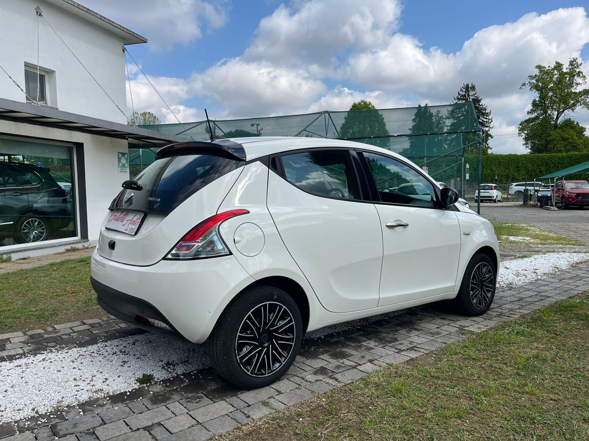  1.0 firefly hybrid Gold s&s 70cv 5p.ti   - Gallotti Auto