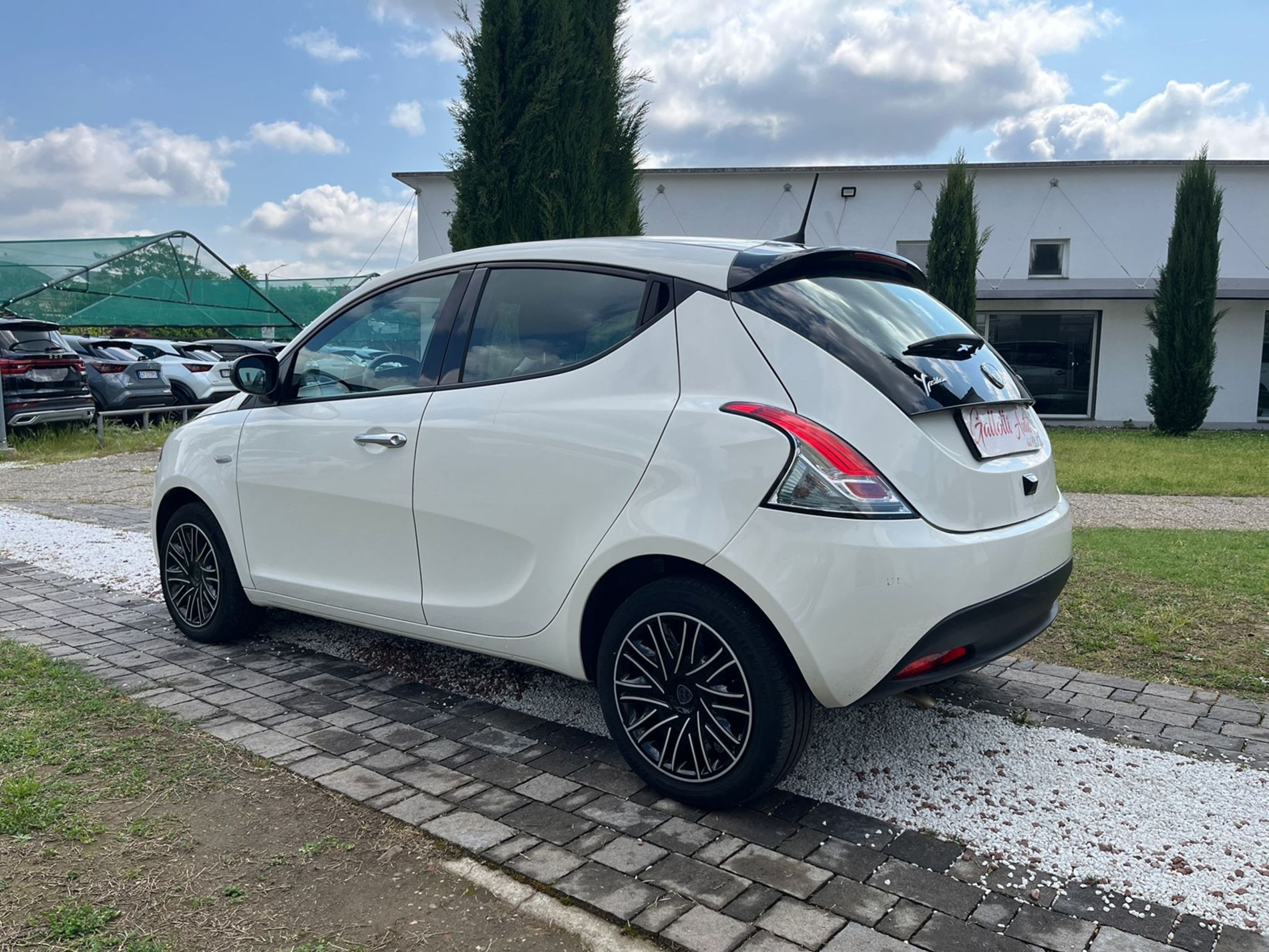  1.0 firefly hybrid Gold s&s 70cv 5p.ti   - Gallotti Auto