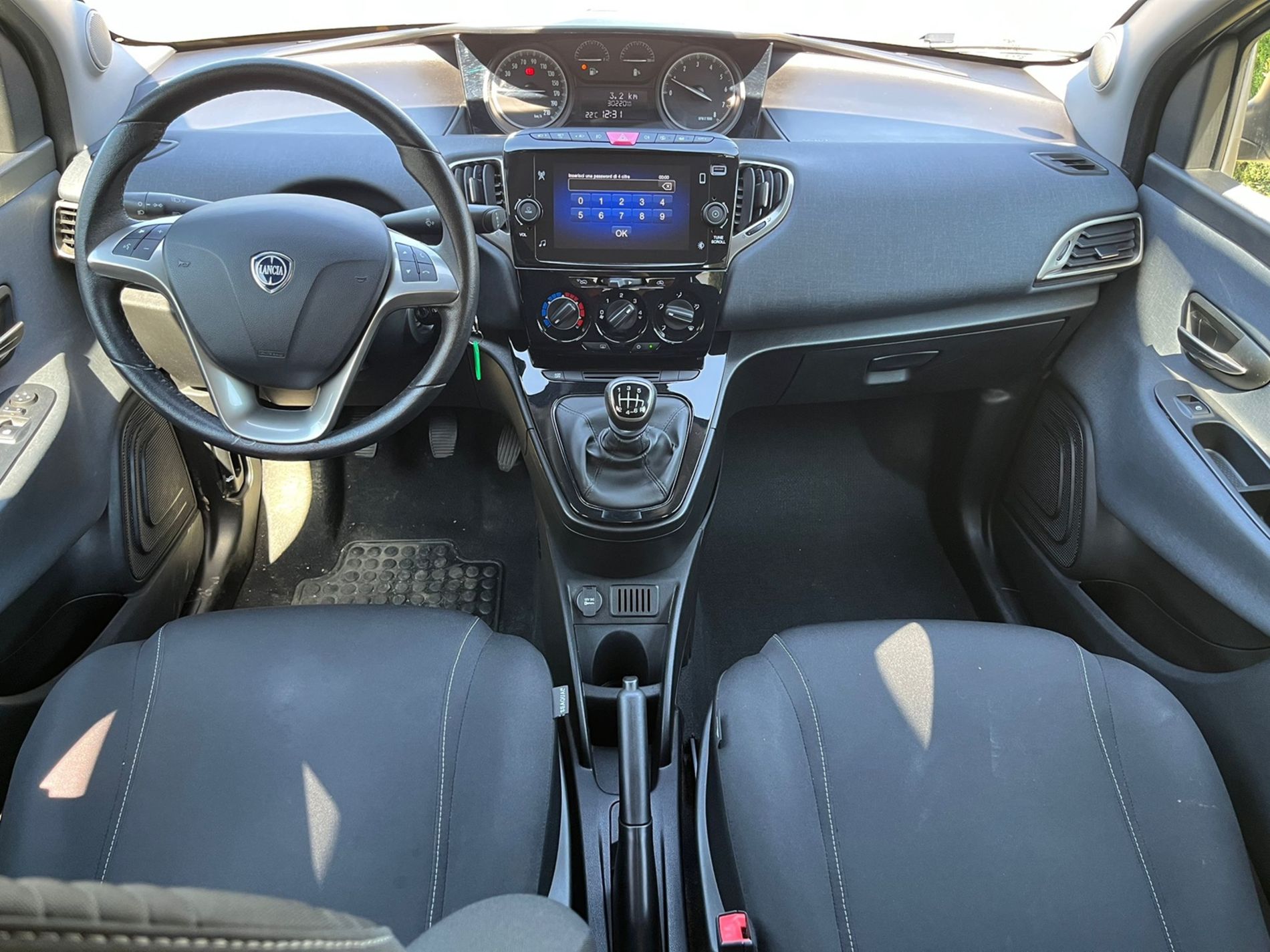 1.0 firefly hybrid Gold s&s 70cv - SENZA VINCOLI DI FINANZIAMENTO - Gallotti Auto