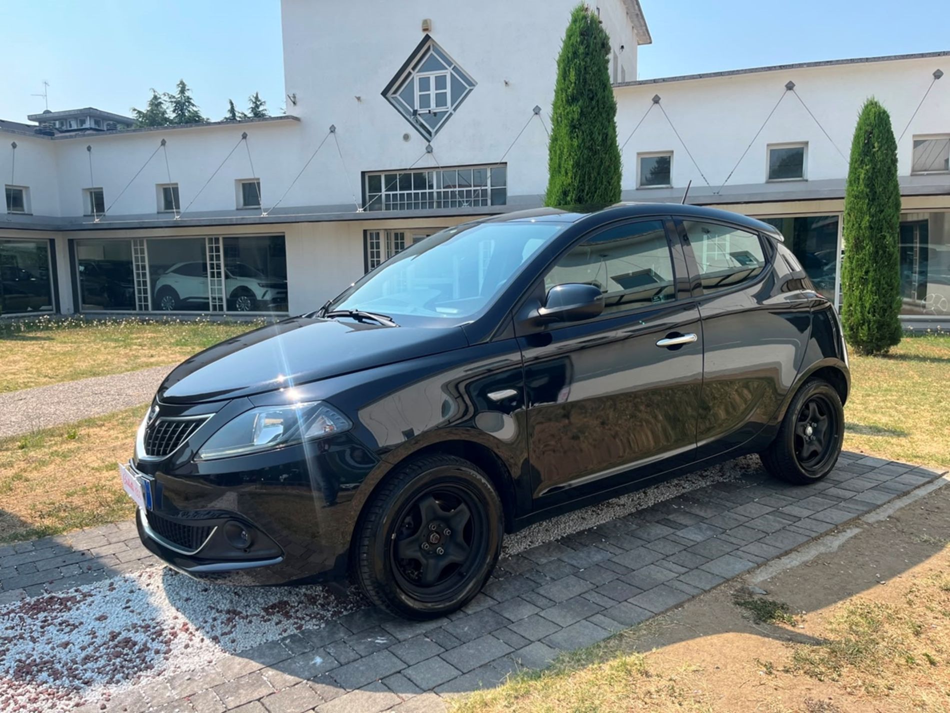 1.0 firefly hybrid Gold s&s 70cv - SENZA VINCOLI DI FINANZIAMENTO - Gallotti Auto
