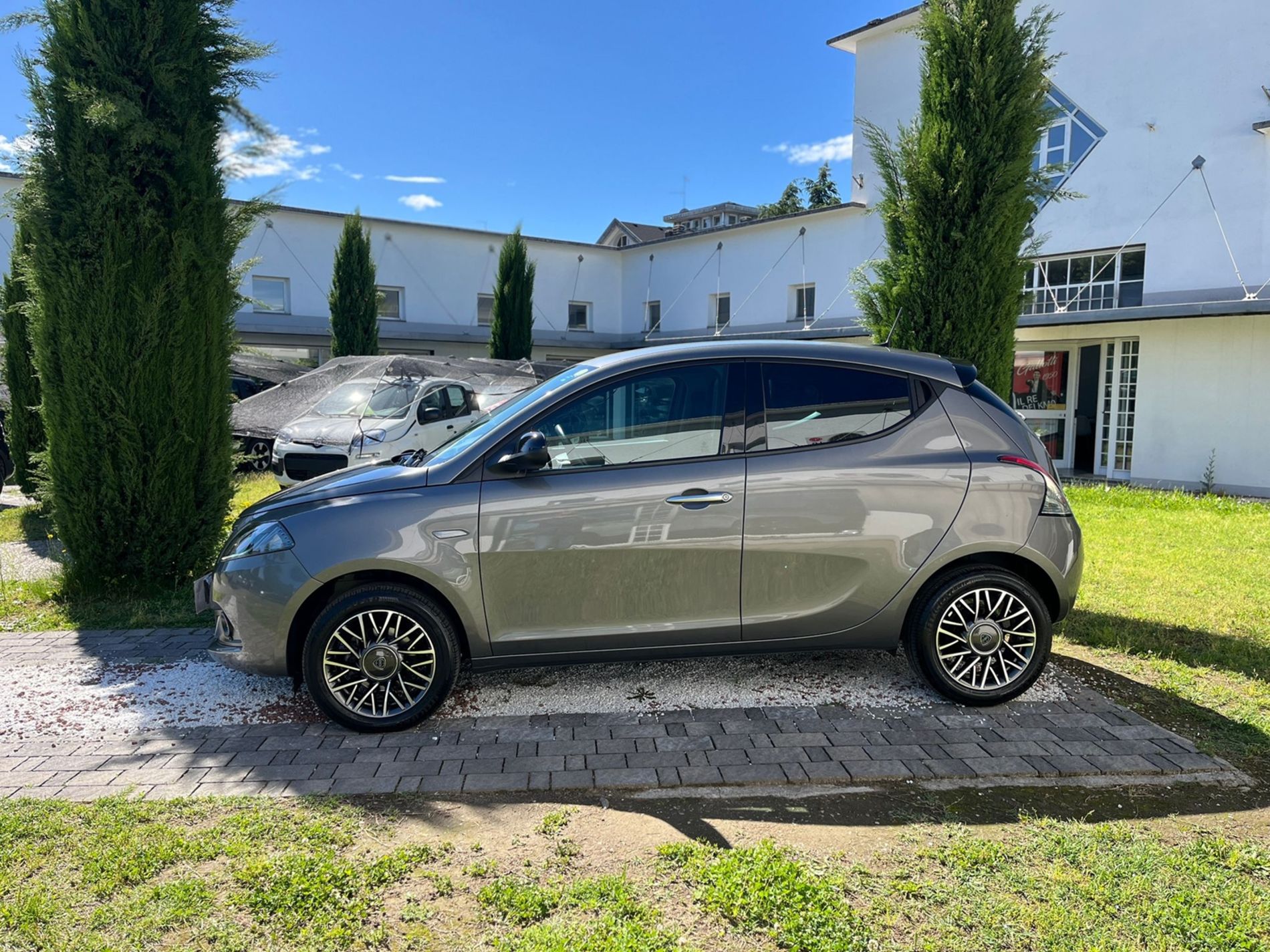  1.0 firefly hybrid Gold s&s 70cv - SENZA VINCOLI DI FINANZIAMENTO - Gallotti Auto
