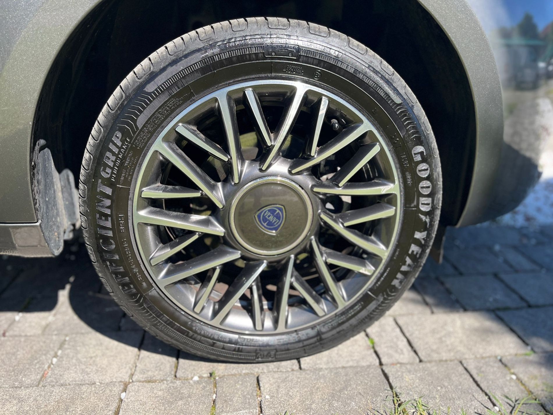  1.0 firefly hybrid Gold s&s 70cv - SENZA VINCOLI DI FINANZIAMENTO - Gallotti Auto