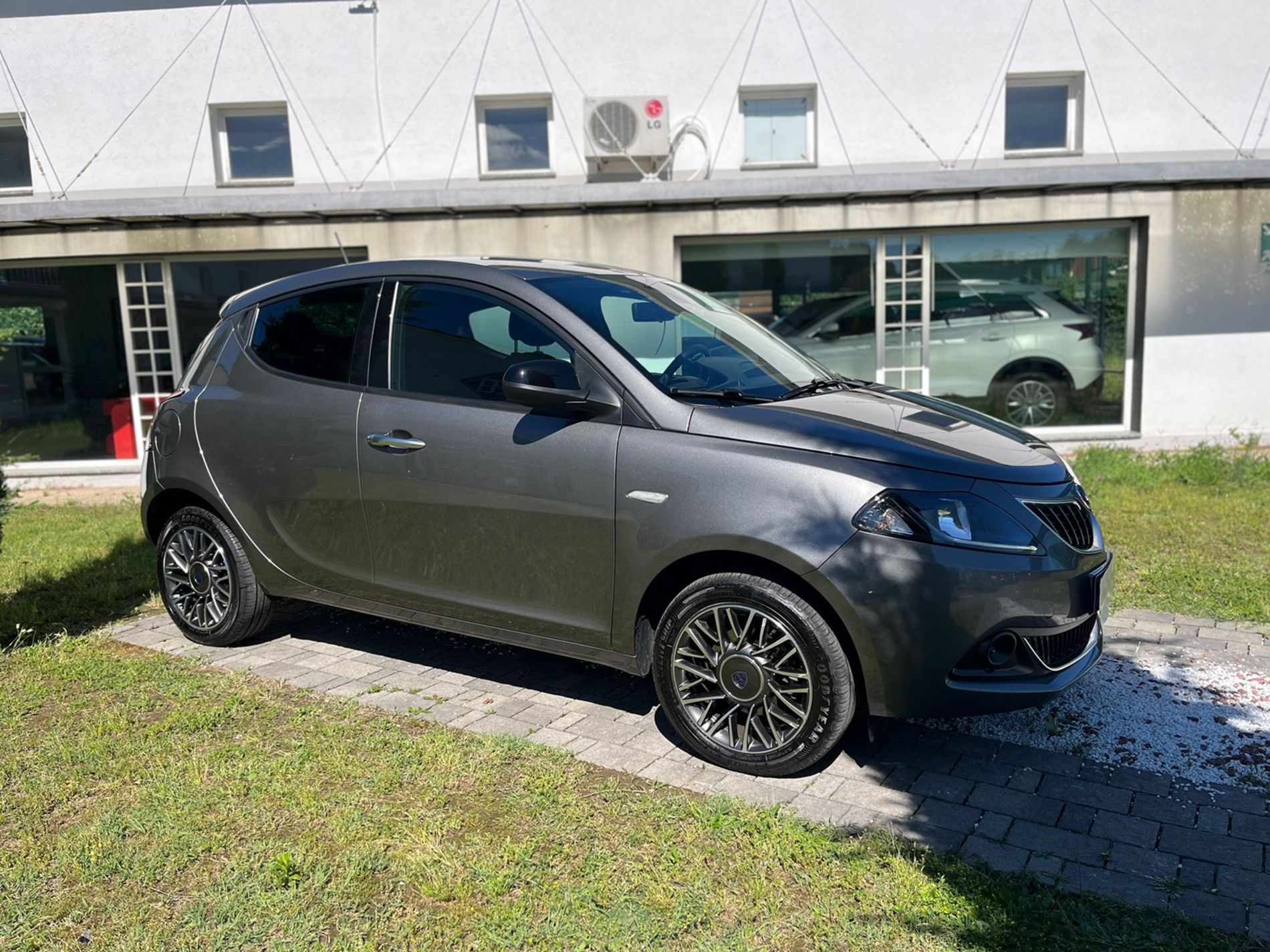  1.0 firefly hybrid Gold s&s 70cv - SENZA VINCOLI DI FINANZIAMENTO - Gallotti Auto