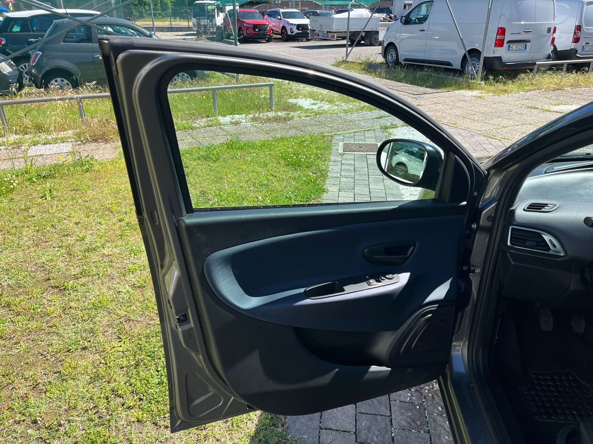  1.0 firefly hybrid Gold s&s 70cv - SENZA VINCOLI DI FINANZIAMENTO - Gallotti Auto