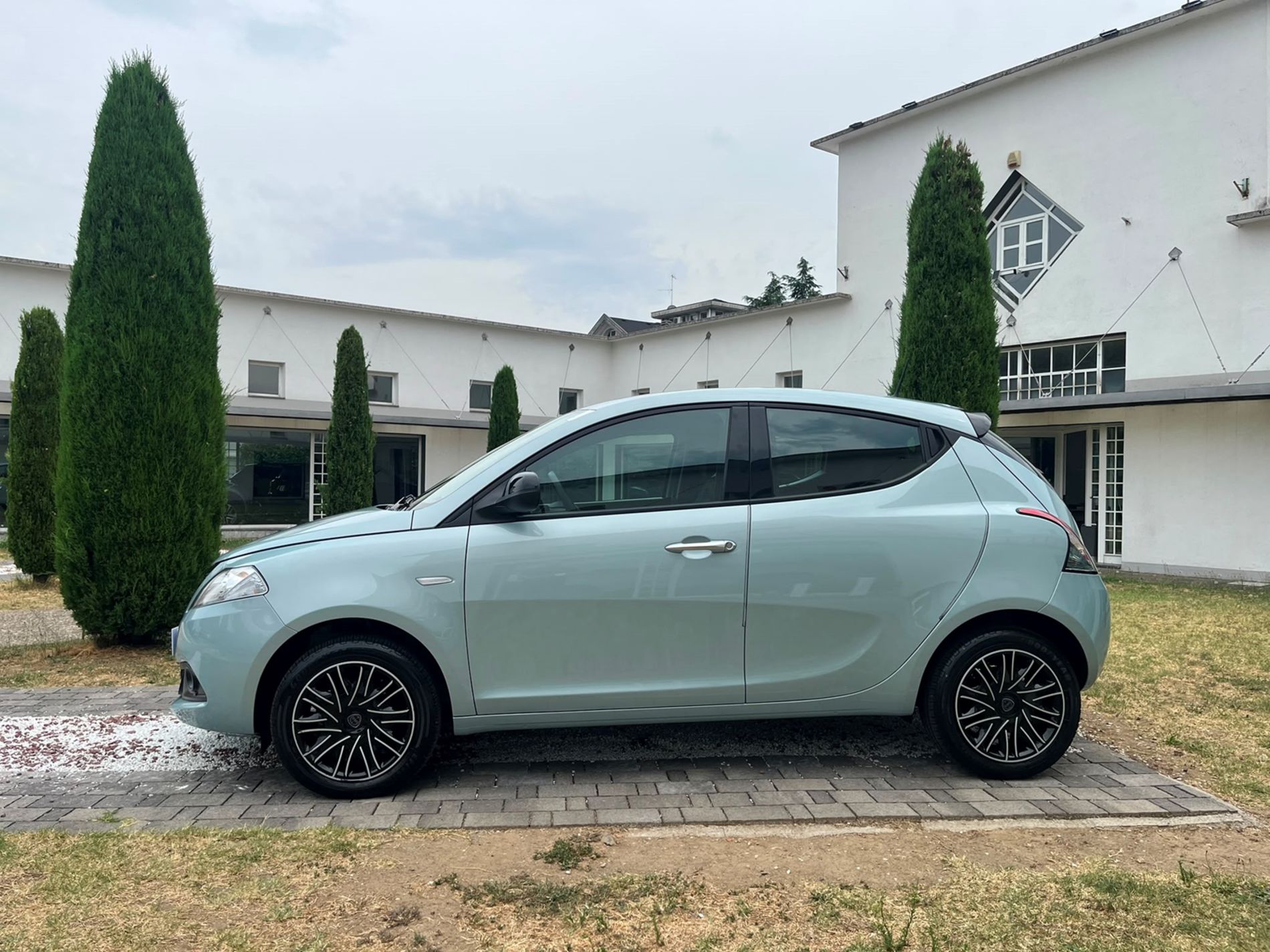 1.0 firefly hybrid Oro s&s 70cv - SENZA VINCOLI DI FINANZIAMENTO - Gallotti Auto