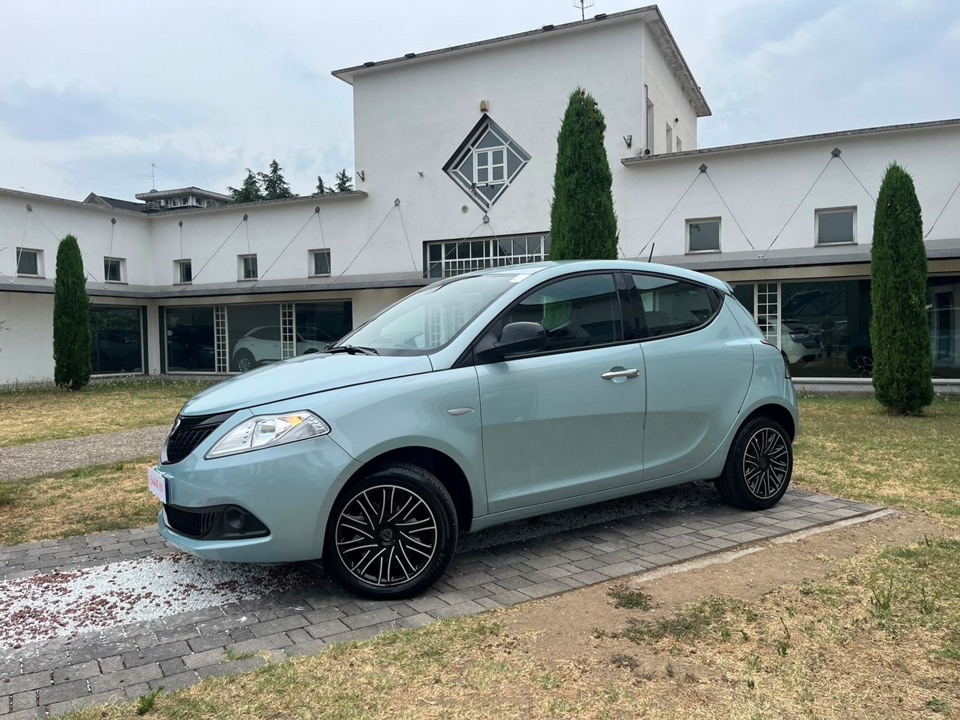 1.0 firefly hybrid Oro s&s 70cv - SENZA VINCOLI DI FINANZIAMENTO - Gallotti Auto
