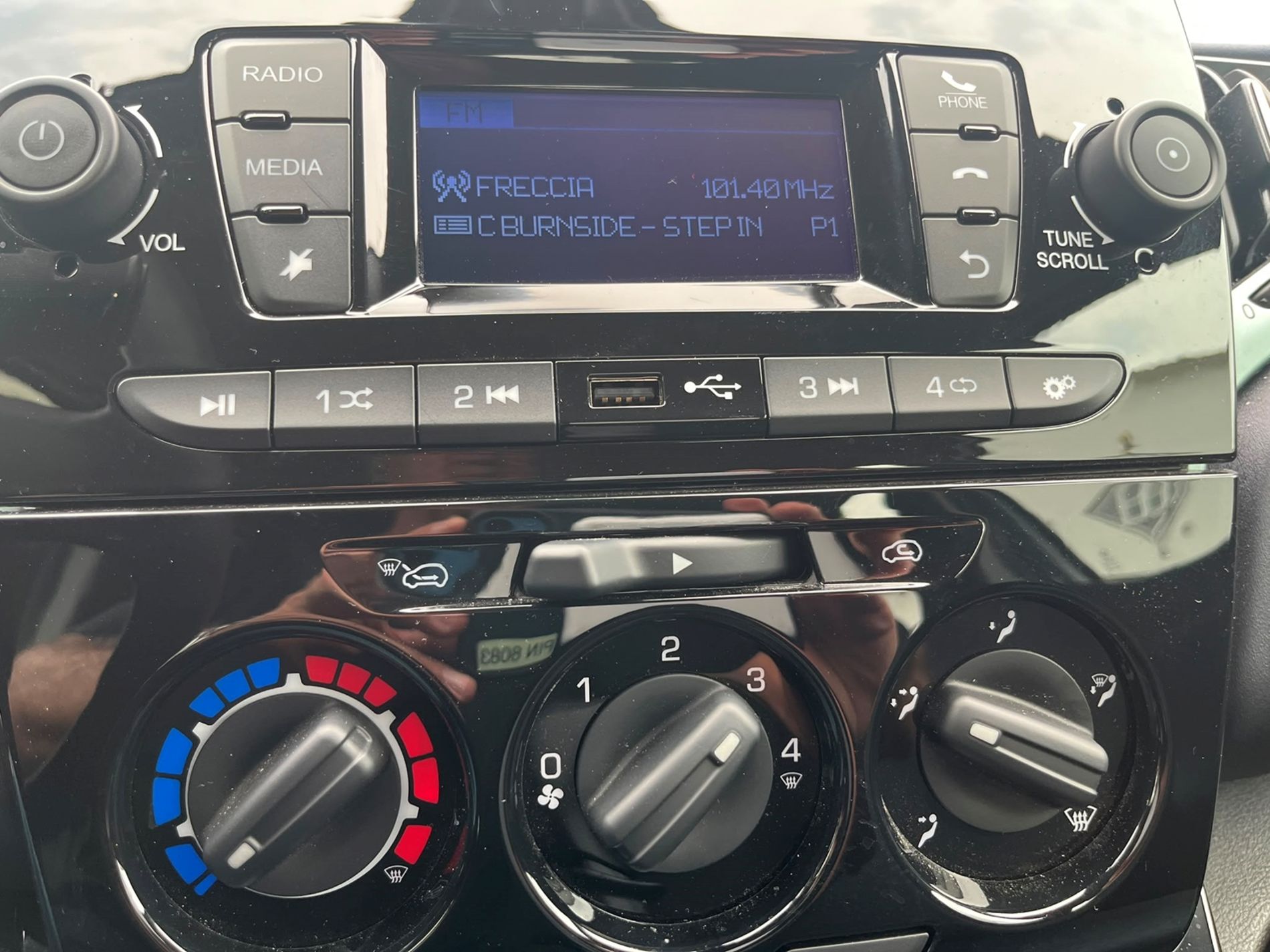 1.0 firefly hybrid Oro s&s 70cv - SENZA VINCOLI DI FINANZIAMENTO - Gallotti Auto