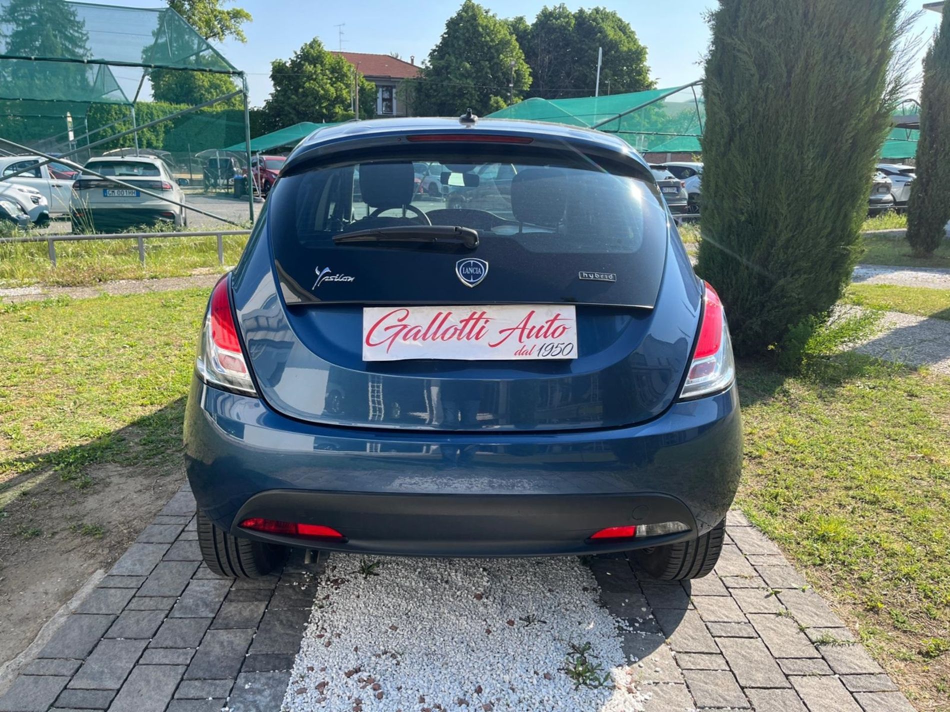 Lancia Ypsilon 1.0 firefly hybrid Silver s&s 70cv   - Gallotti Auto