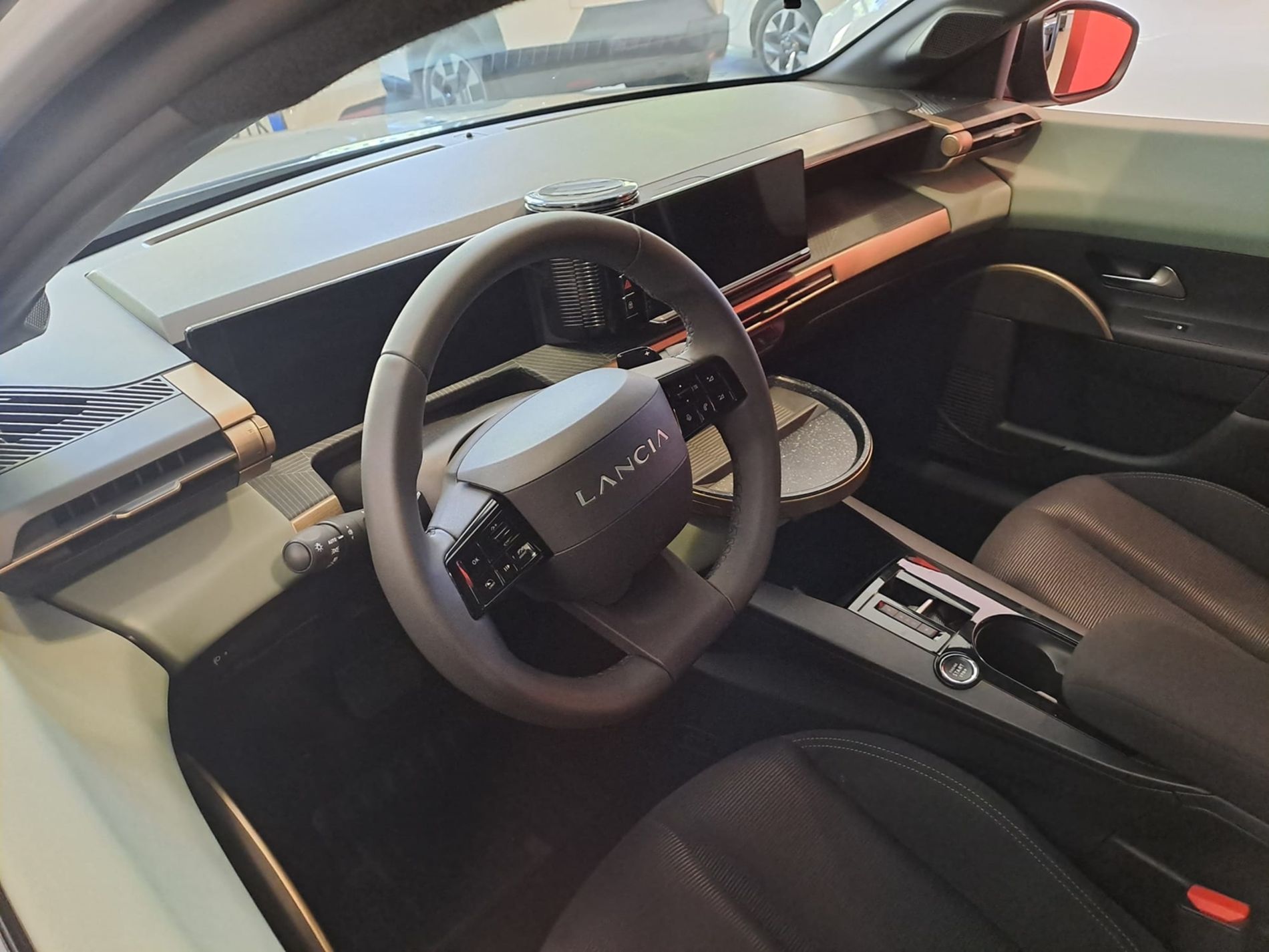 1.2 mhev 100cv e-dct - SENZA VINCOLI DI FINANZIAMENTO - Gallotti Auto