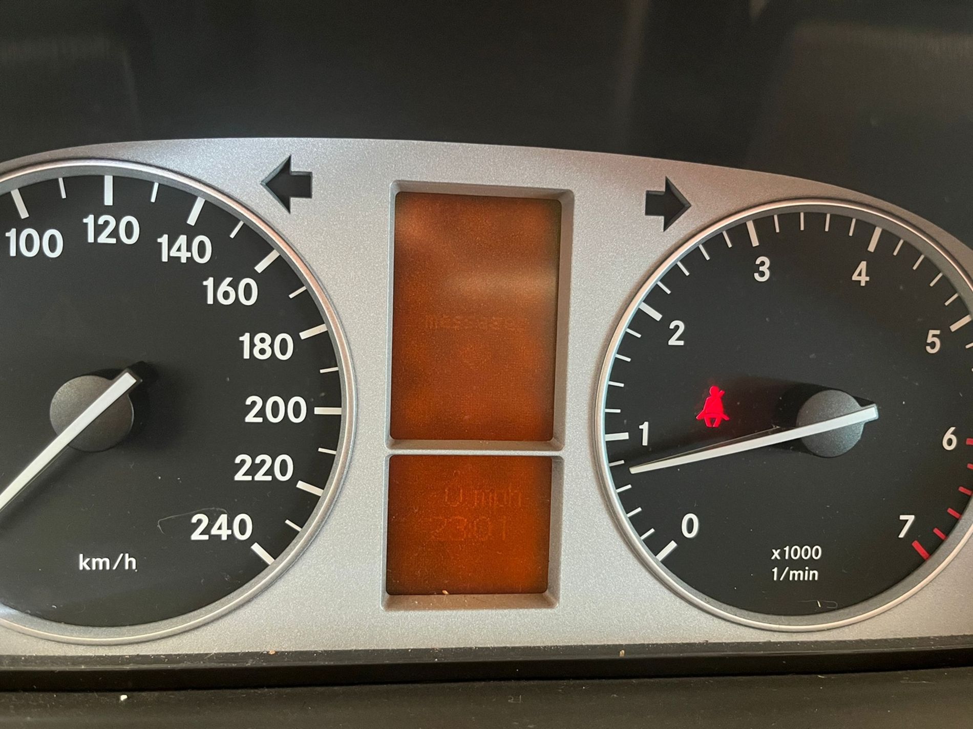 170 - RISERVATA A COMMERCIANTI D’AUTO - Gallotti Auto