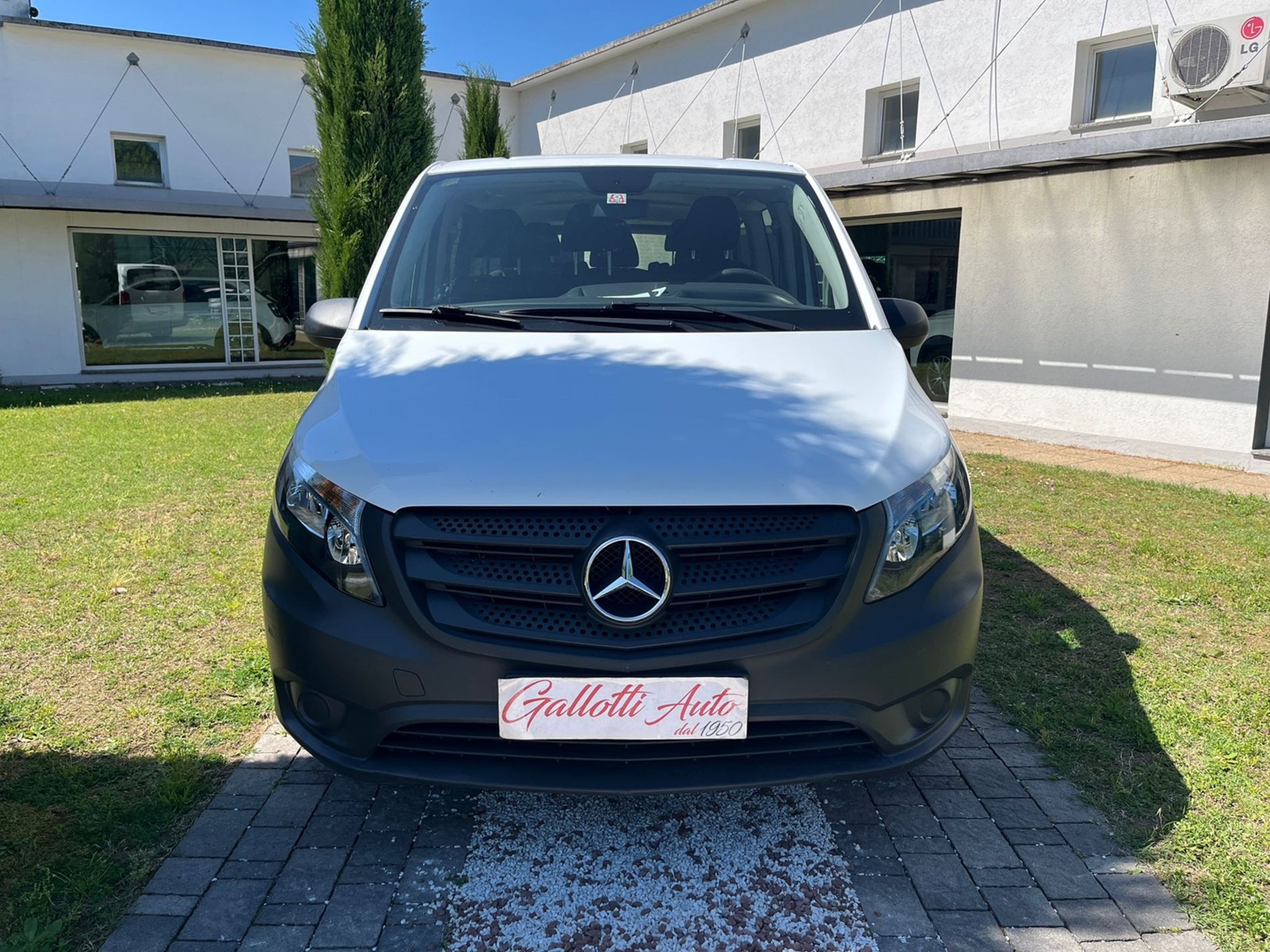 Long 9posti cdi 114cv auto   - Gallotti Auto