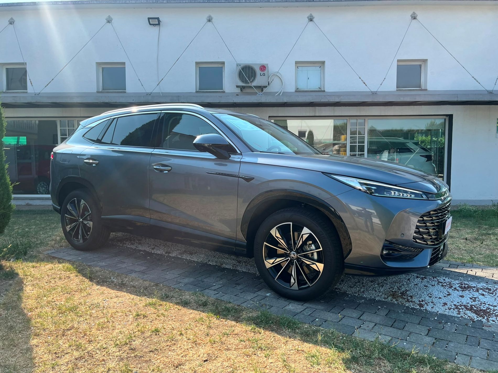 Luxury 1.5 hybrid dct 2wd - SENZA VINCOLI DI FINANZIAMENTO - Gallotti Auto