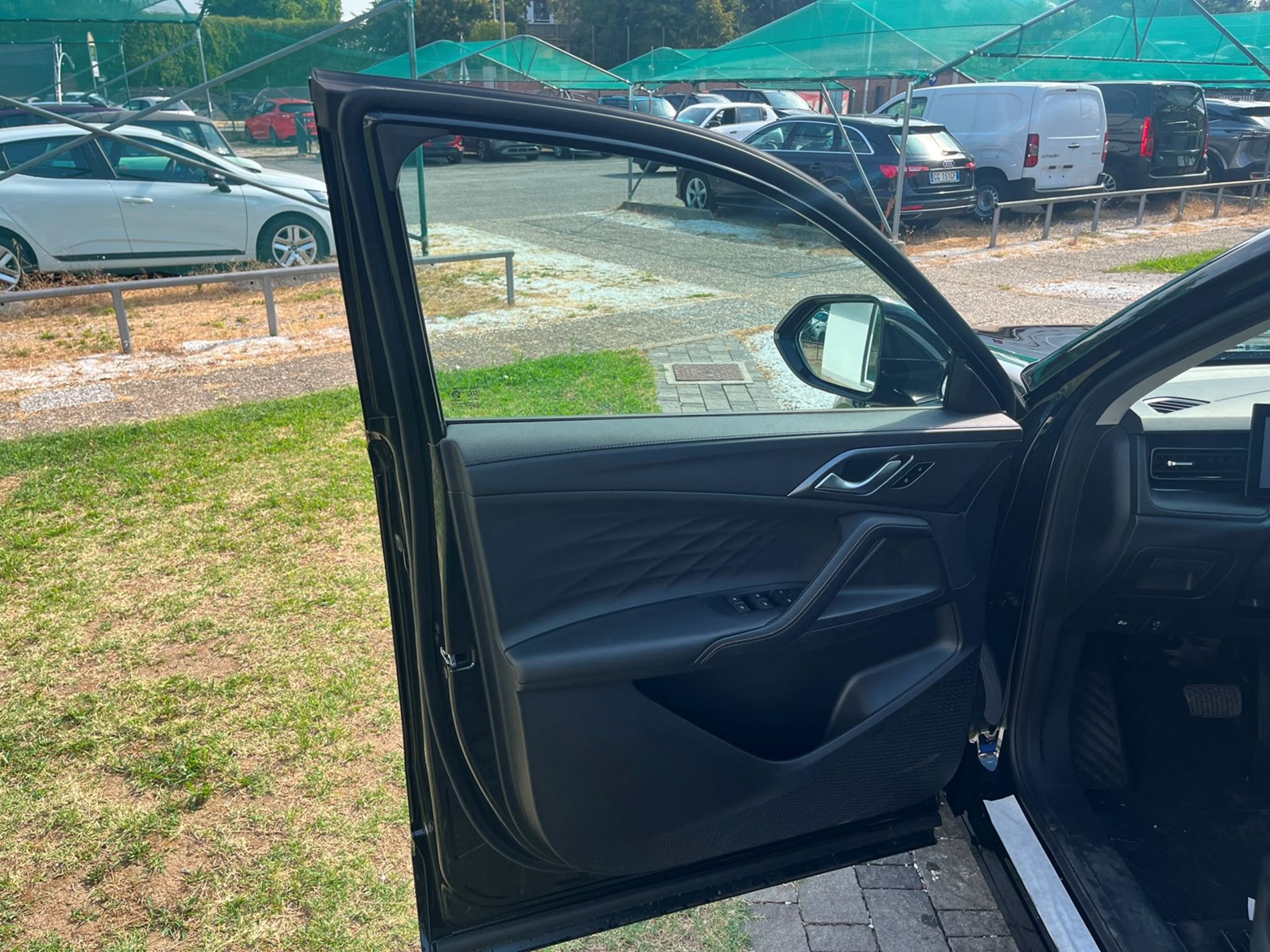 Luxury 1.5 Hybird DCT 2WD - SENZA VINCOLI DI FINANZIAMENTO - Gallotti Auto