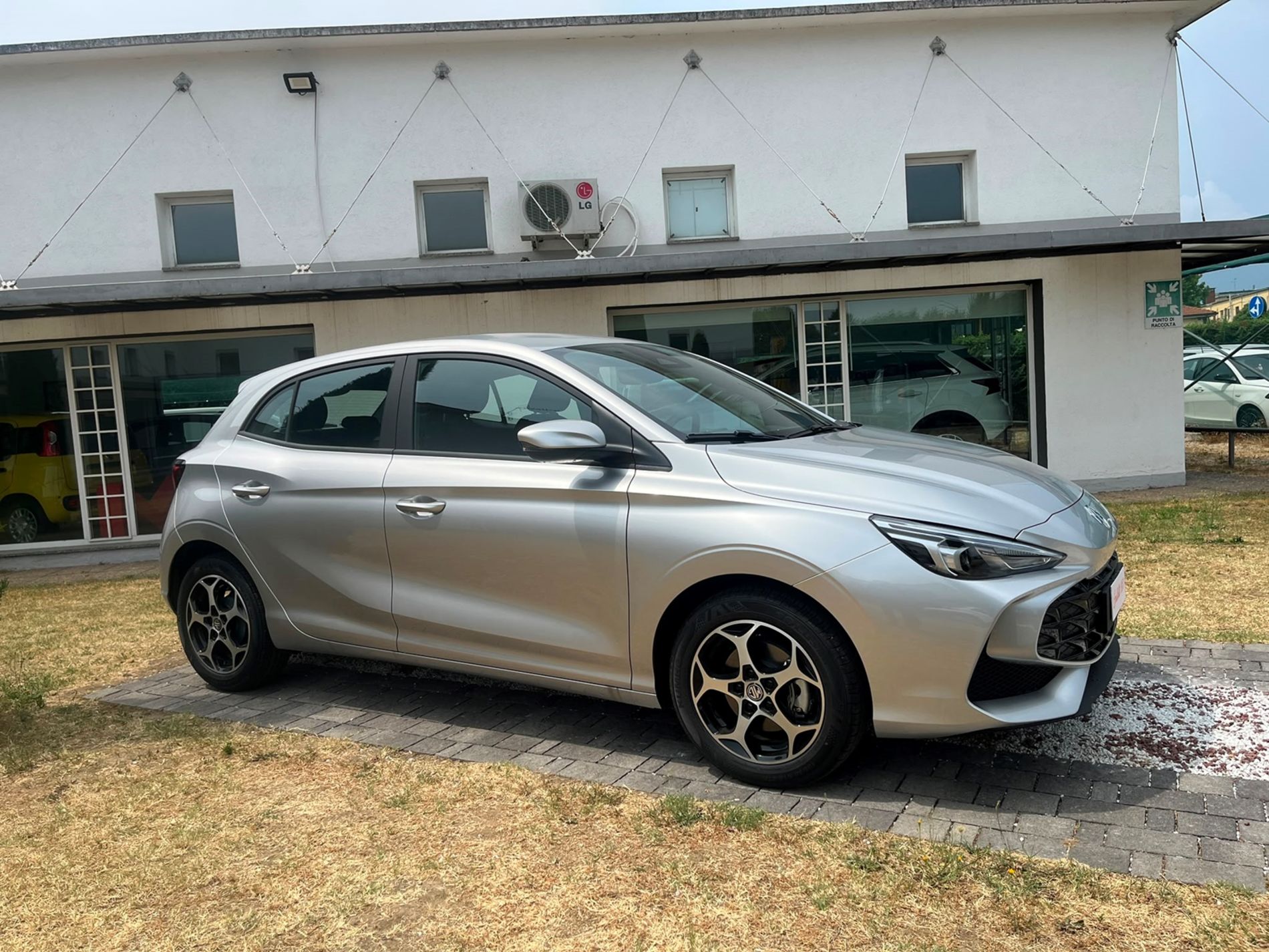 1.5 Comfort - SENZA VINCOLI DI FINANZIAMENTO - Gallotti Auto