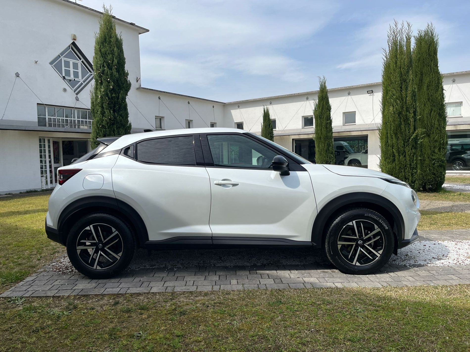 Juke 1.0 dig-t N-Connecta 114cv dct - Gallotti Auto