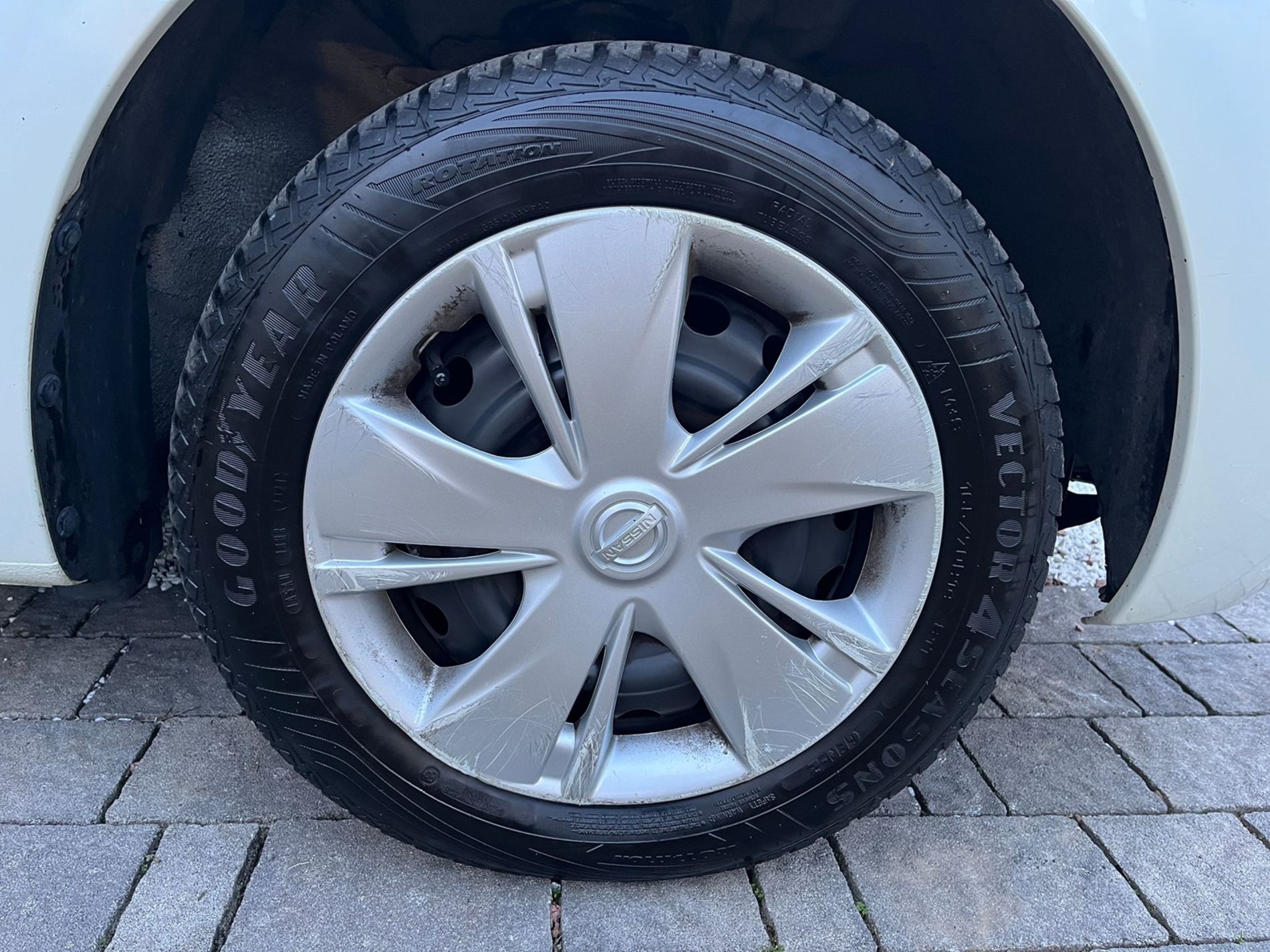 1.2 Acenta 80cv - Gallotti Auto