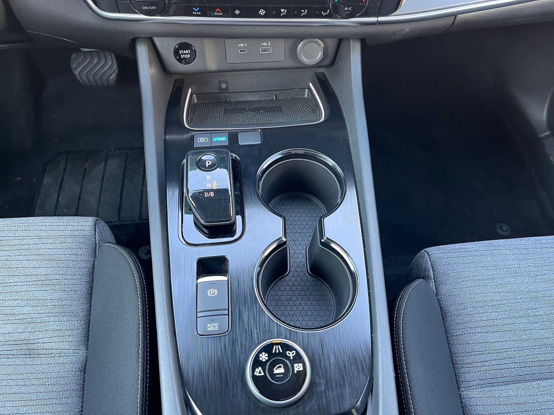 N-Connecta 1.5 e-power e-4orce 4wd 158cv automatico 7 POSTI  - Gallotti Auto