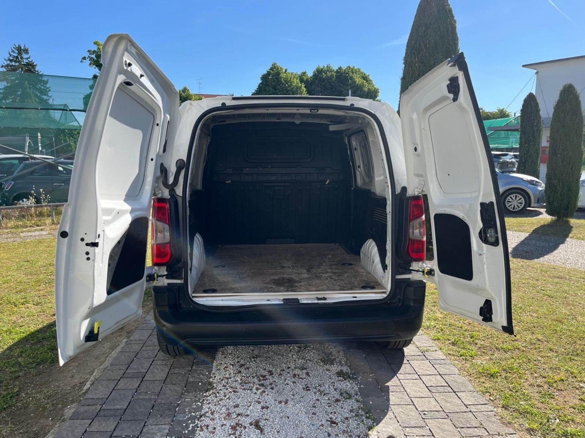1.5d 100cv L1H1 Edition S&S mt5 - PIU' IVA -  SENZA VINCOLI DI FINANZIAMENTO - Gallotti Auto