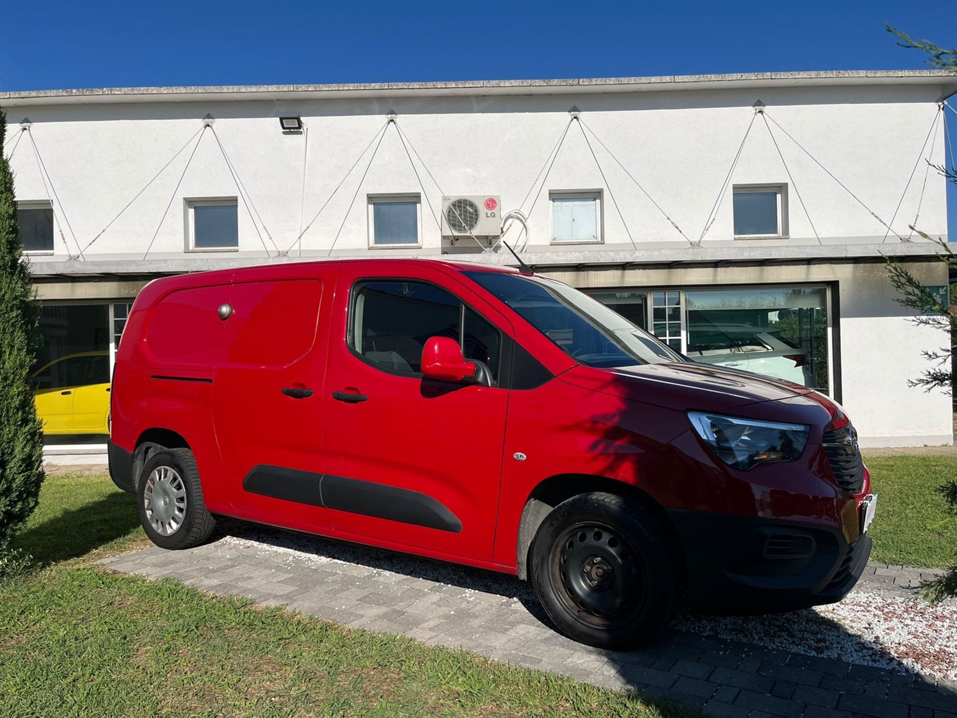 1.6d 100cv XL Edition S&S L2H1 mt5 +IVA- RISERVATA A COMMERCIANTI D’AUTO - Gallotti Auto