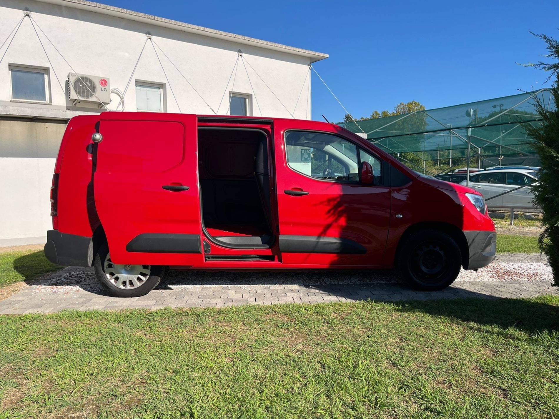 1.6d 100cv XL Edition S&S L2H1 mt5 +IVA- RISERVATA A COMMERCIANTI D’AUTO - Gallotti Auto