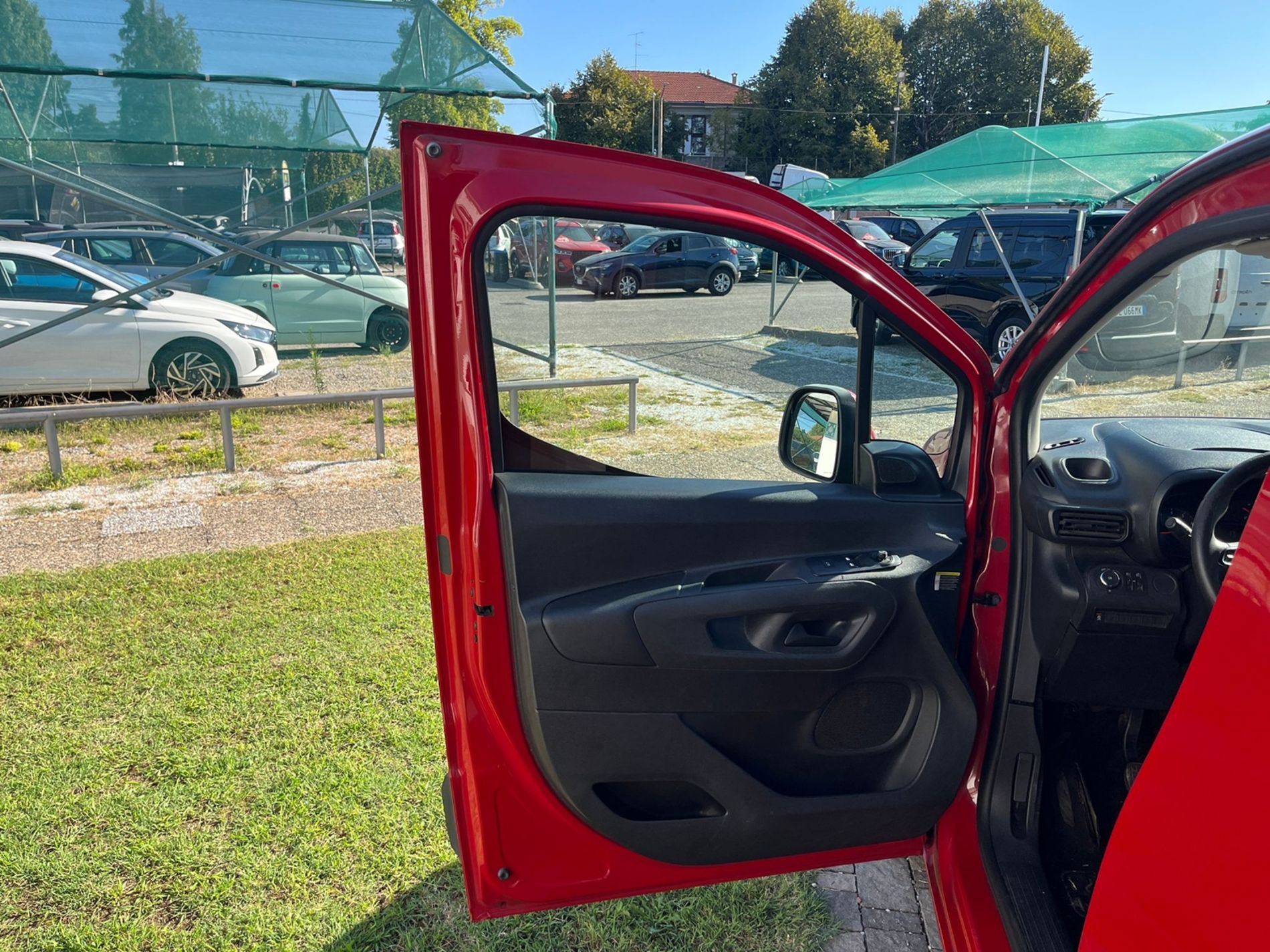1.6d 100cv XL Edition S&S L2H1 mt5 +IVA- RISERVATA A COMMERCIANTI D’AUTO - Gallotti Auto