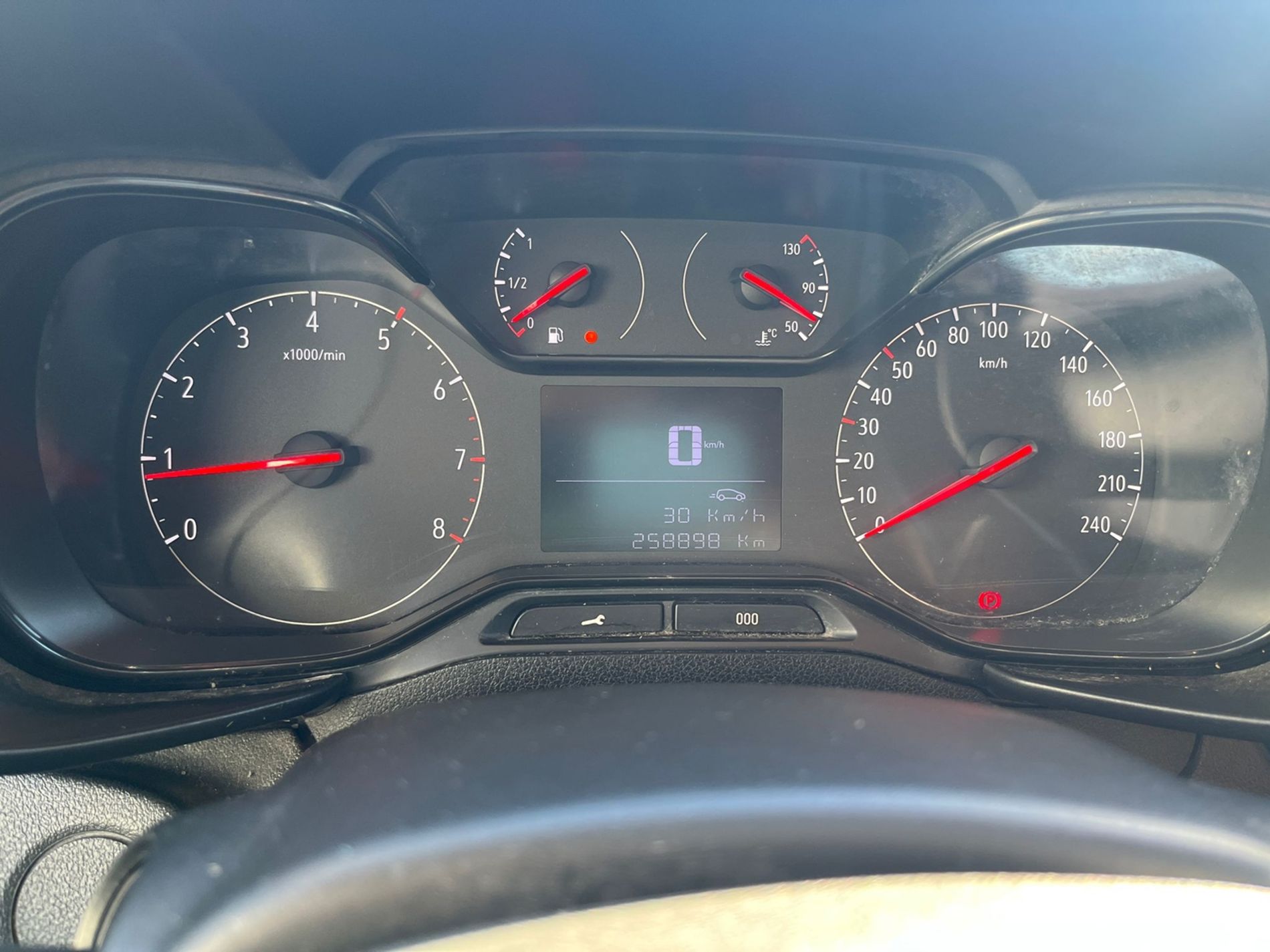 1.6d 100cv XL Edition S&S L2H1 mt5 +IVA- RISERVATA A COMMERCIANTI D’AUTO - Gallotti Auto