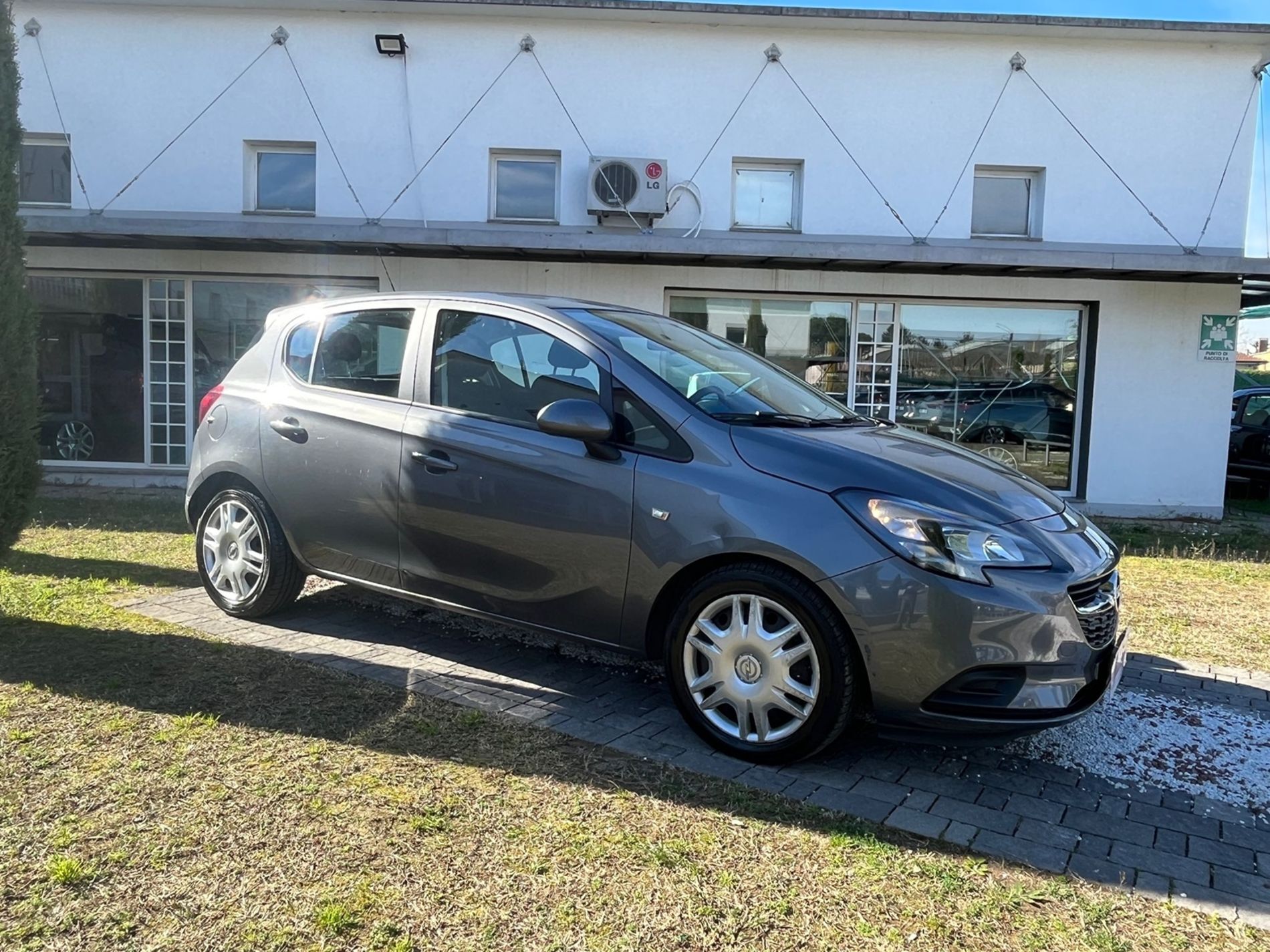 1.4 Gpl 90cv 5p - NEOPATENTATI - Gallotti Auto