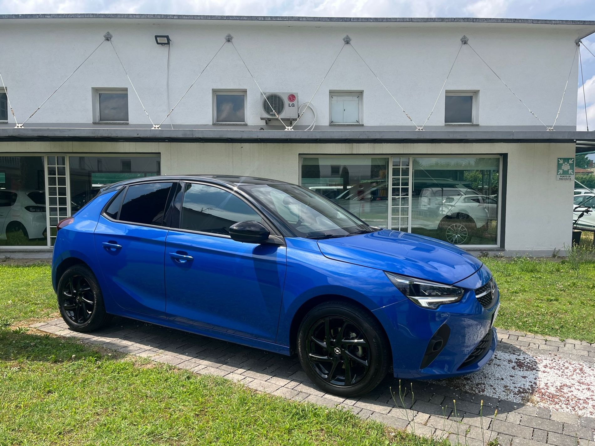 1.2 Design & Tech s&s 75cv mt5 - SENZA VINCOLI DI FINANZIAMENTO  - Gallotti Auto
