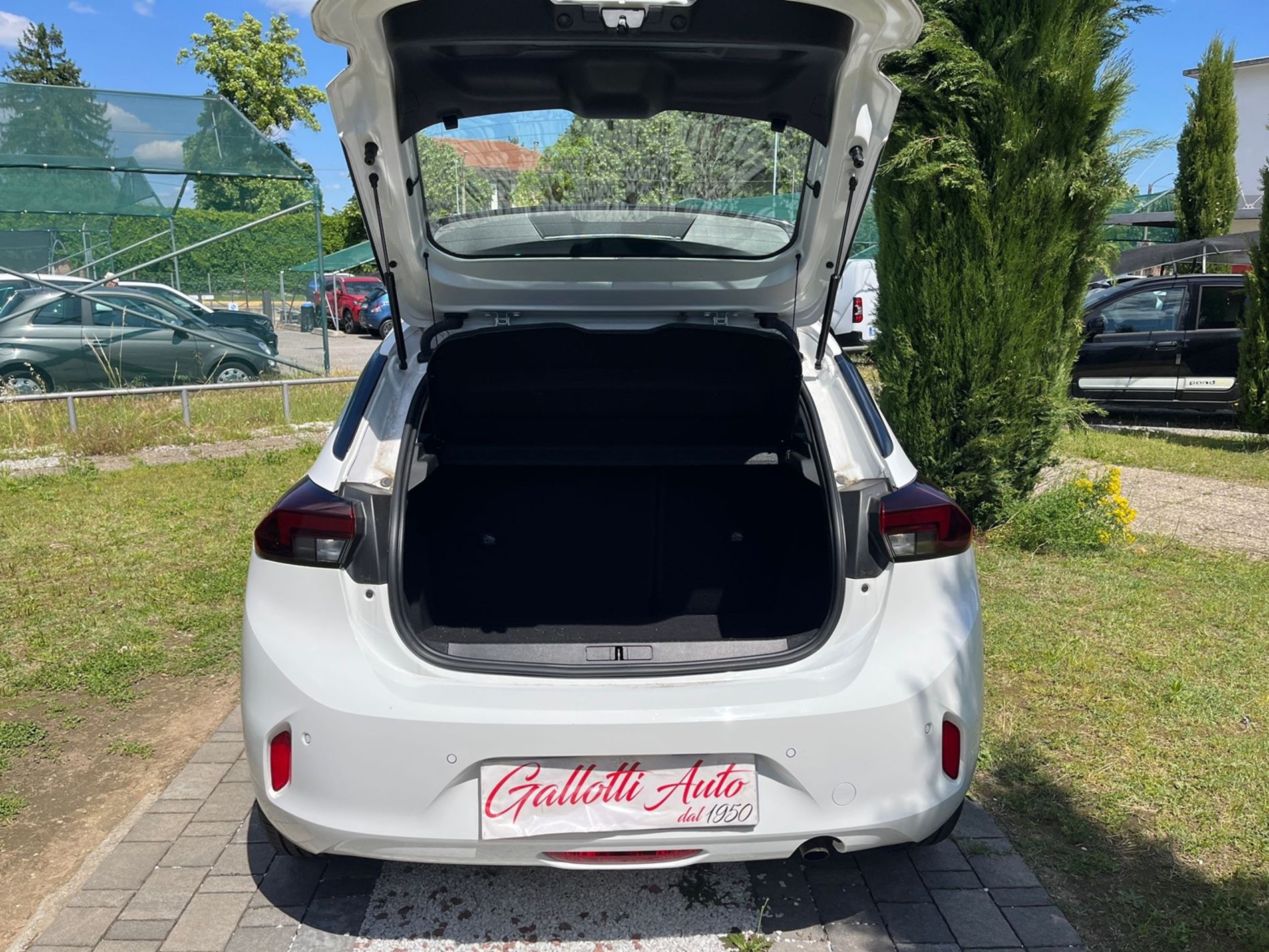 Opel Corsa 1.2 Elegance s&s 75cv mt5 - Gallotti Auto