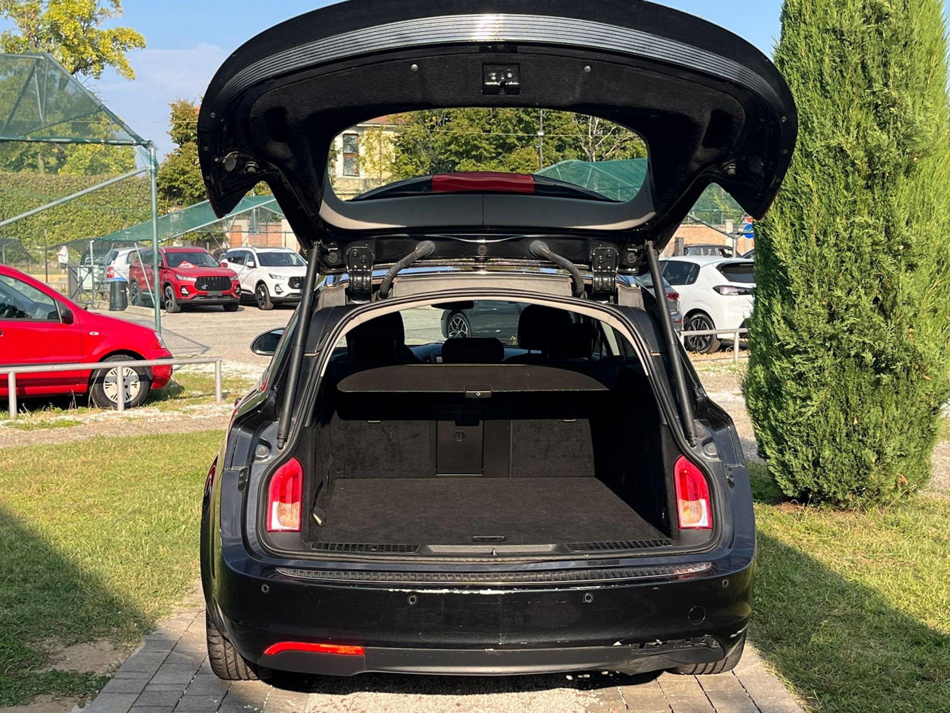 Sports Tourer sw 1.6 cdti Advance 136cv - RISERVATA A COMMERCIANTI D’AUTO - Gallotti Auto