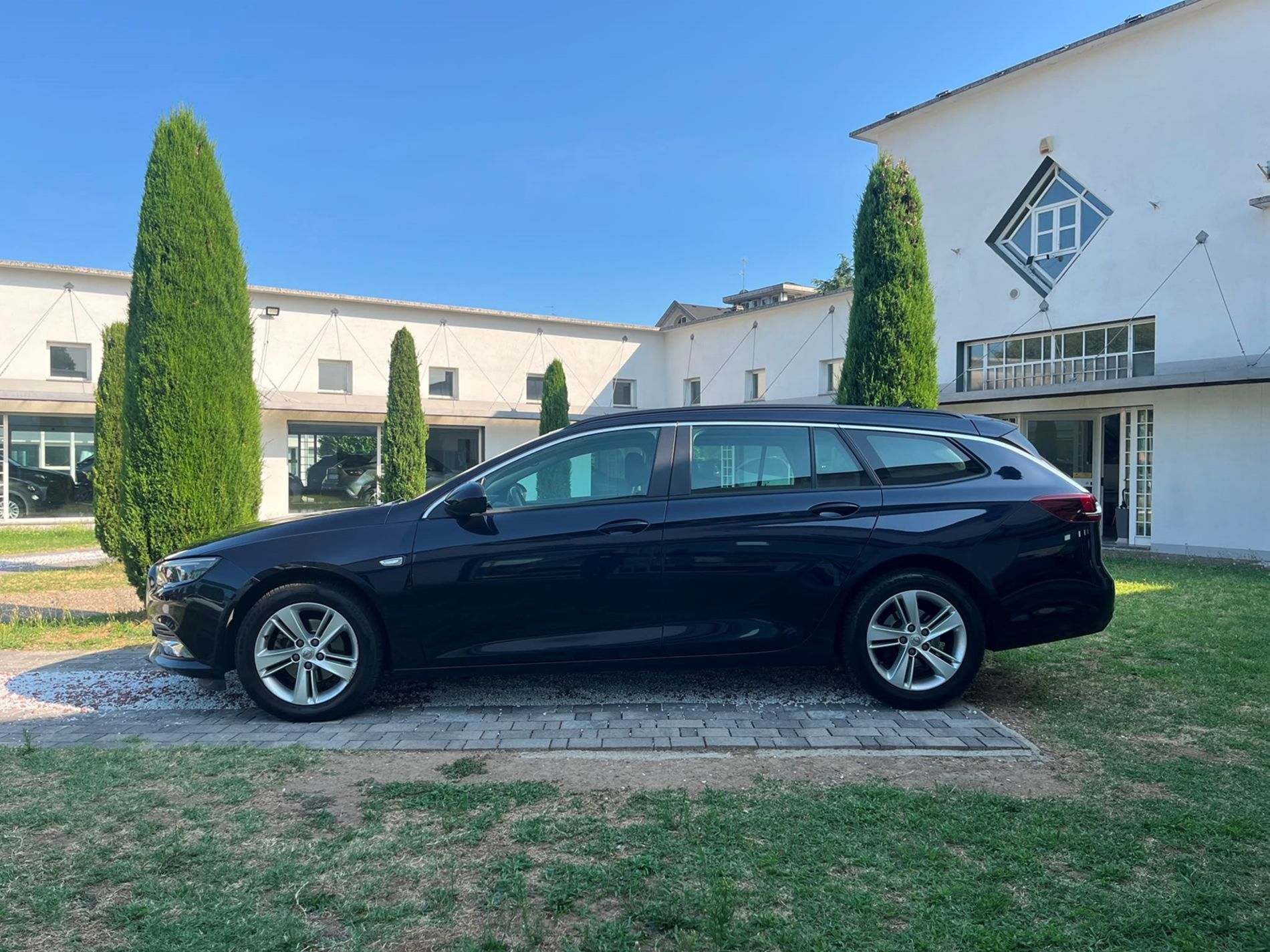  Sports Tourer 1.6 cdti Business s&s 136cv auto my18.5  - SENZA VINCOLI DI FINANZIAMENTO - Gallotti Auto