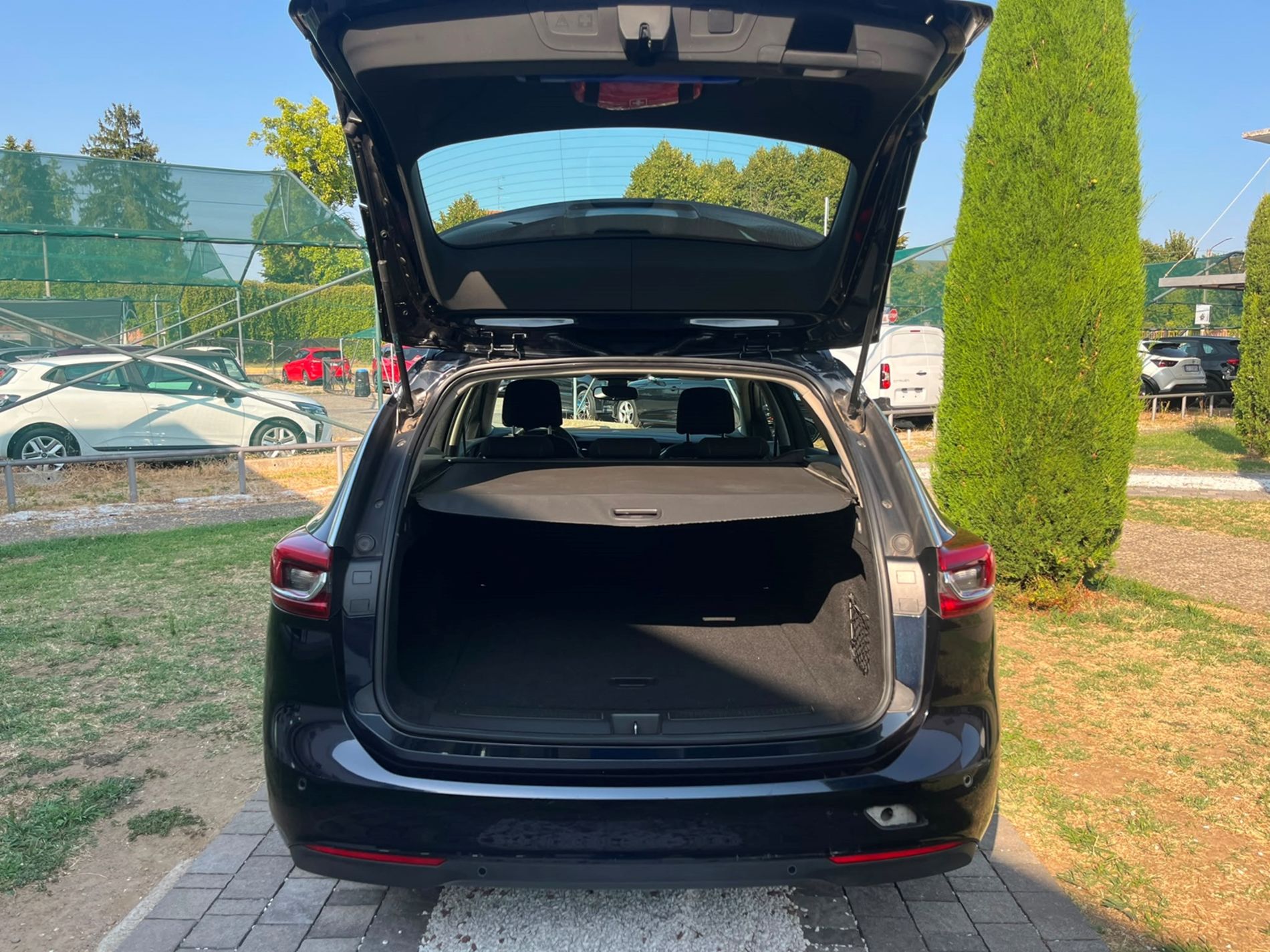  Sports Tourer 1.6 cdti Business s&s 136cv auto my18.5  - SENZA VINCOLI DI FINANZIAMENTO - Gallotti Auto