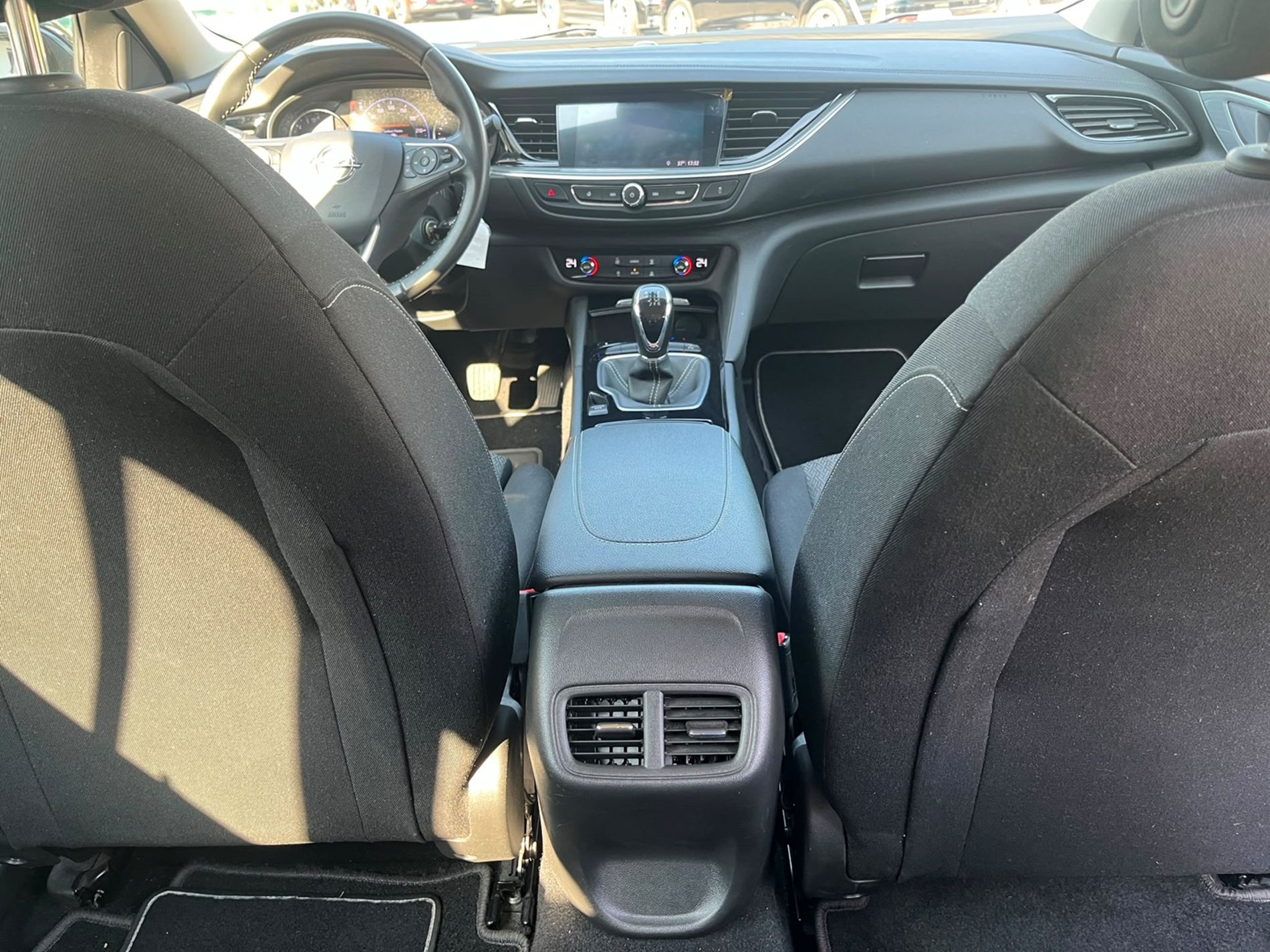  Sports Tourer 1.6 cdti Business s&s 136cv auto my18.5  - SENZA VINCOLI DI FINANZIAMENTO - Gallotti Auto