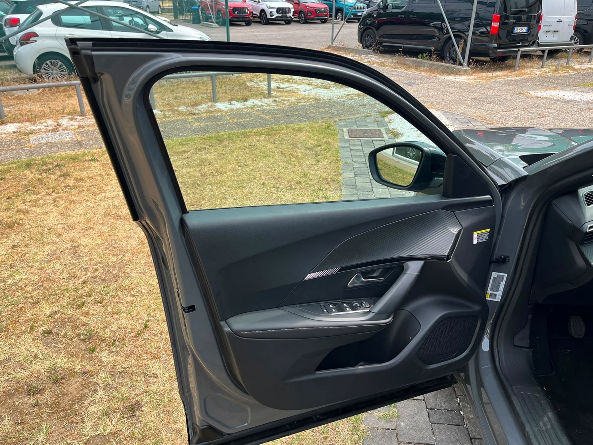 1.2 puretech Allure s&s 100cv - SENZA VINCOLI DI FINANZIAMENTO - Gallotti Auto