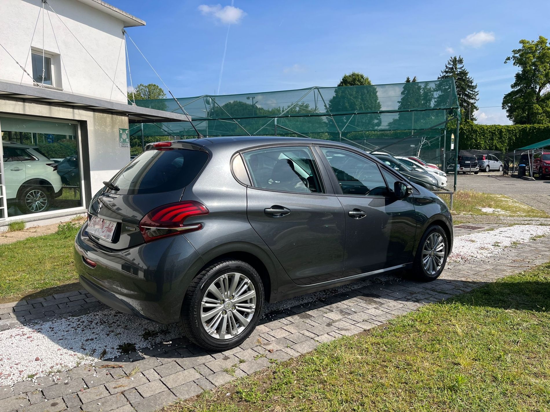 1.2 puretech 82cv 5p - RISERVATA A COMMERCIANTI D’AUTO - Gallotti Auto