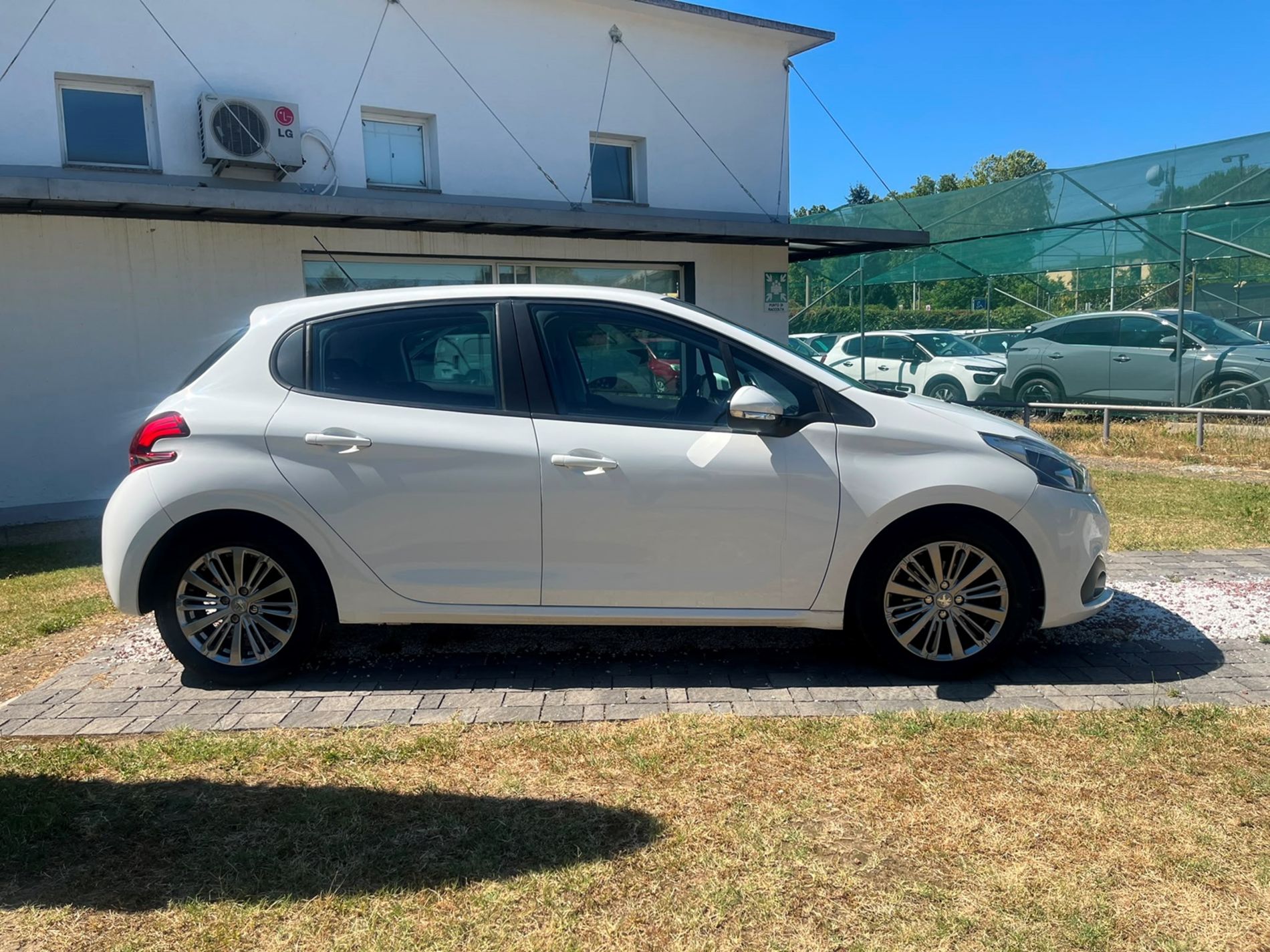 1.2 puretech Active 83cv 5p - SENZA VINCOLI DI FINANZIAMENTO - Gallotti Auto