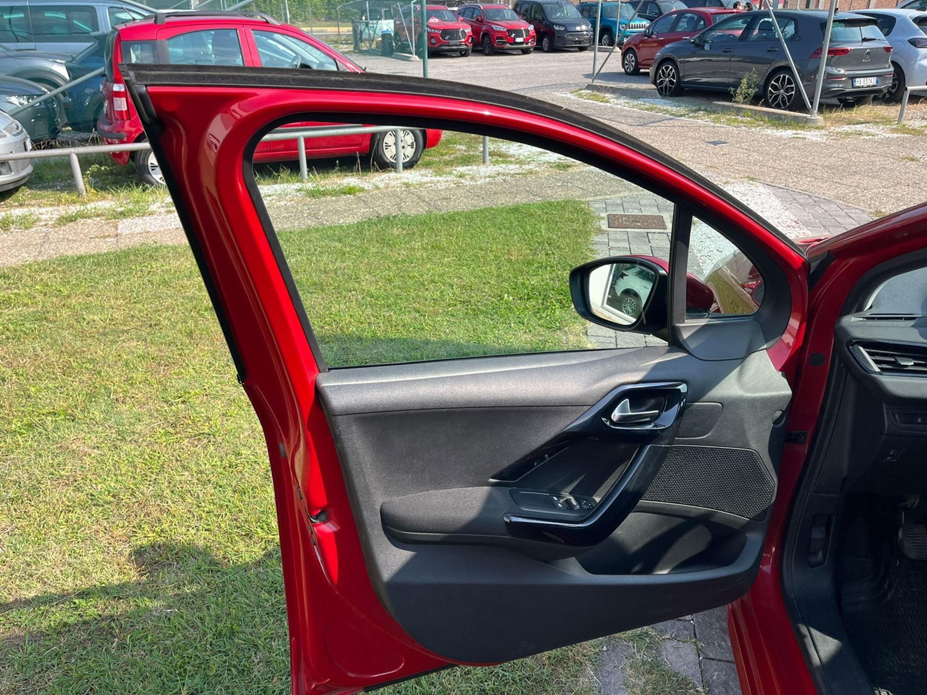 1.6 bluehdi Active 75cv 5p - SENZA VINCOLI DI FINANZIAMENTO - Gallotti Auto