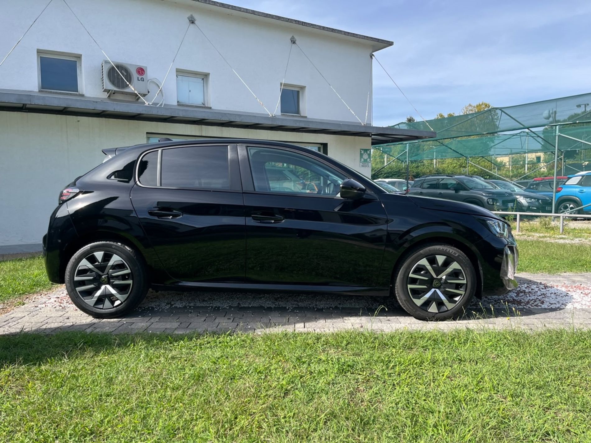1.2 puretech Business s&s 100cv - SENZA VINCOLI DI FINANZIAMENTO - Gallotti Auto
