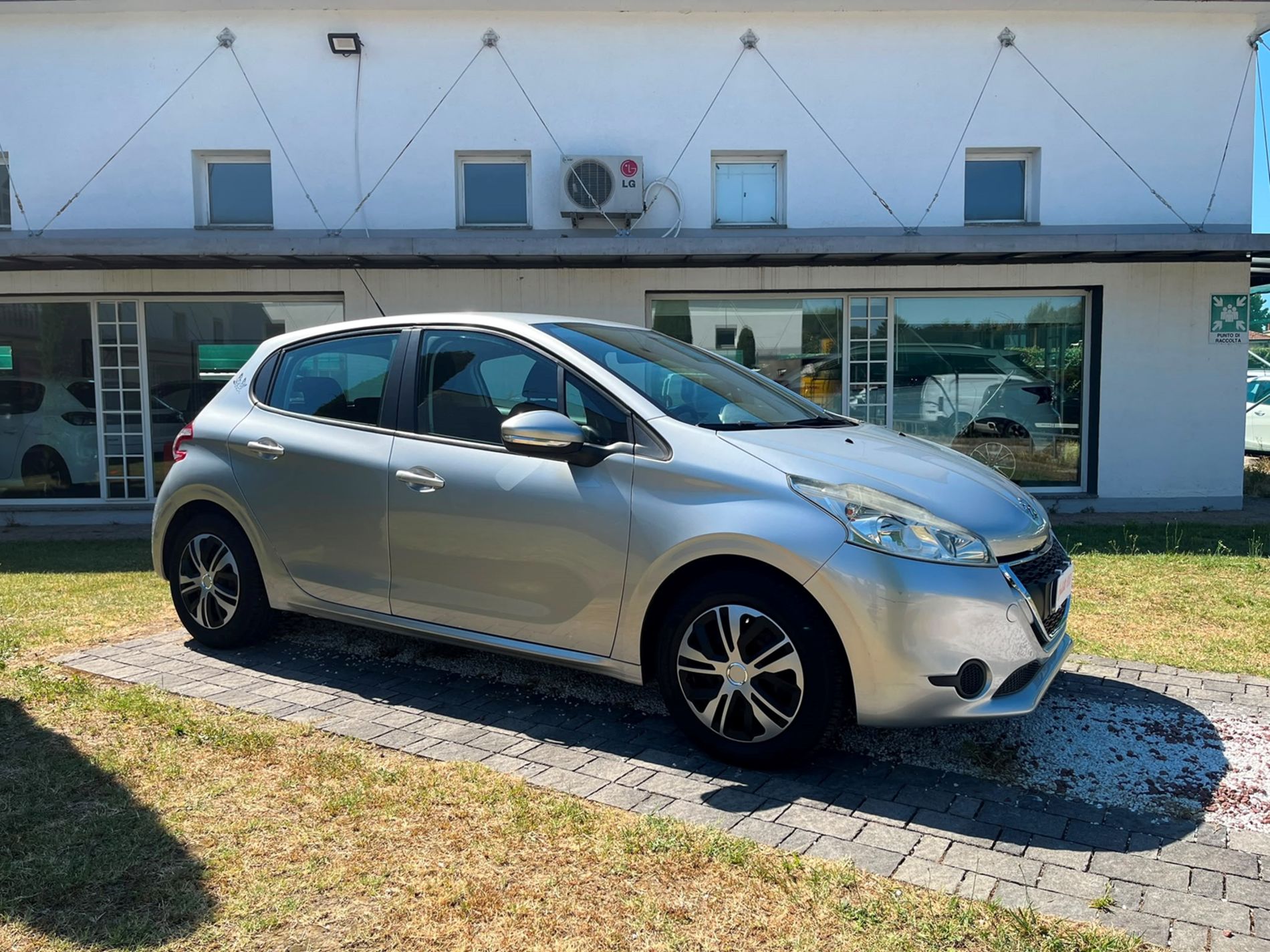 1.0 68 CV BENZ. - RISERVATA A COMMERCIANTI D’AUTO - Gallotti Auto