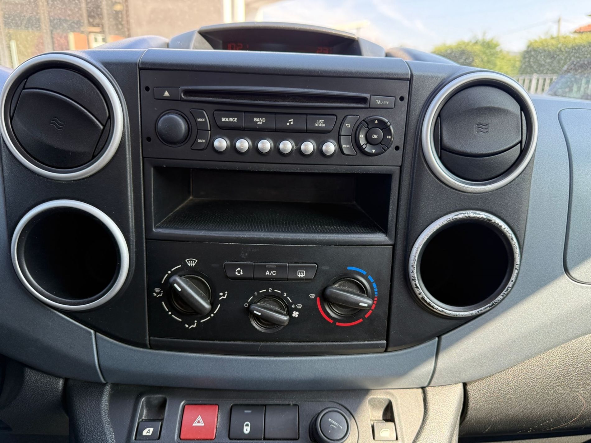 Tepee 1.6 hdi Active (premium) 92cv E5 - Gallotti Auto