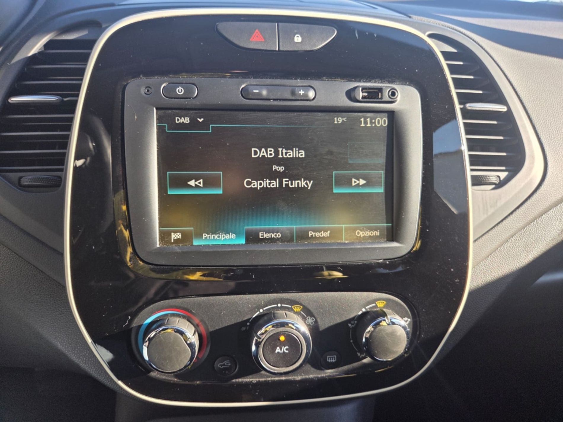 1.5 dci 90cv edc - NEOPATENTATI - Gallotti Auto