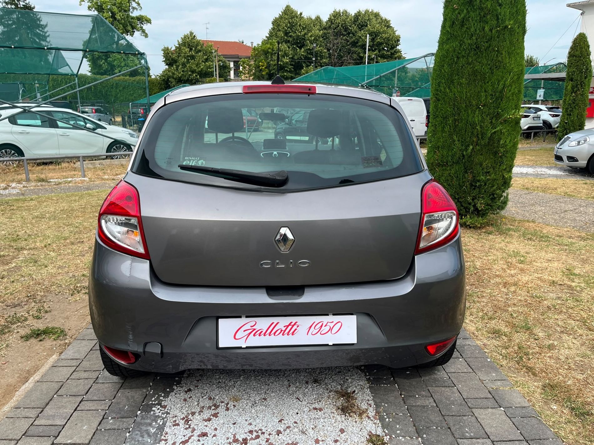 Renault Clio 5p 1.2 16v Live!  - RISERVATA A COMMERCIANTI D’AUTO - Gallotti Auto