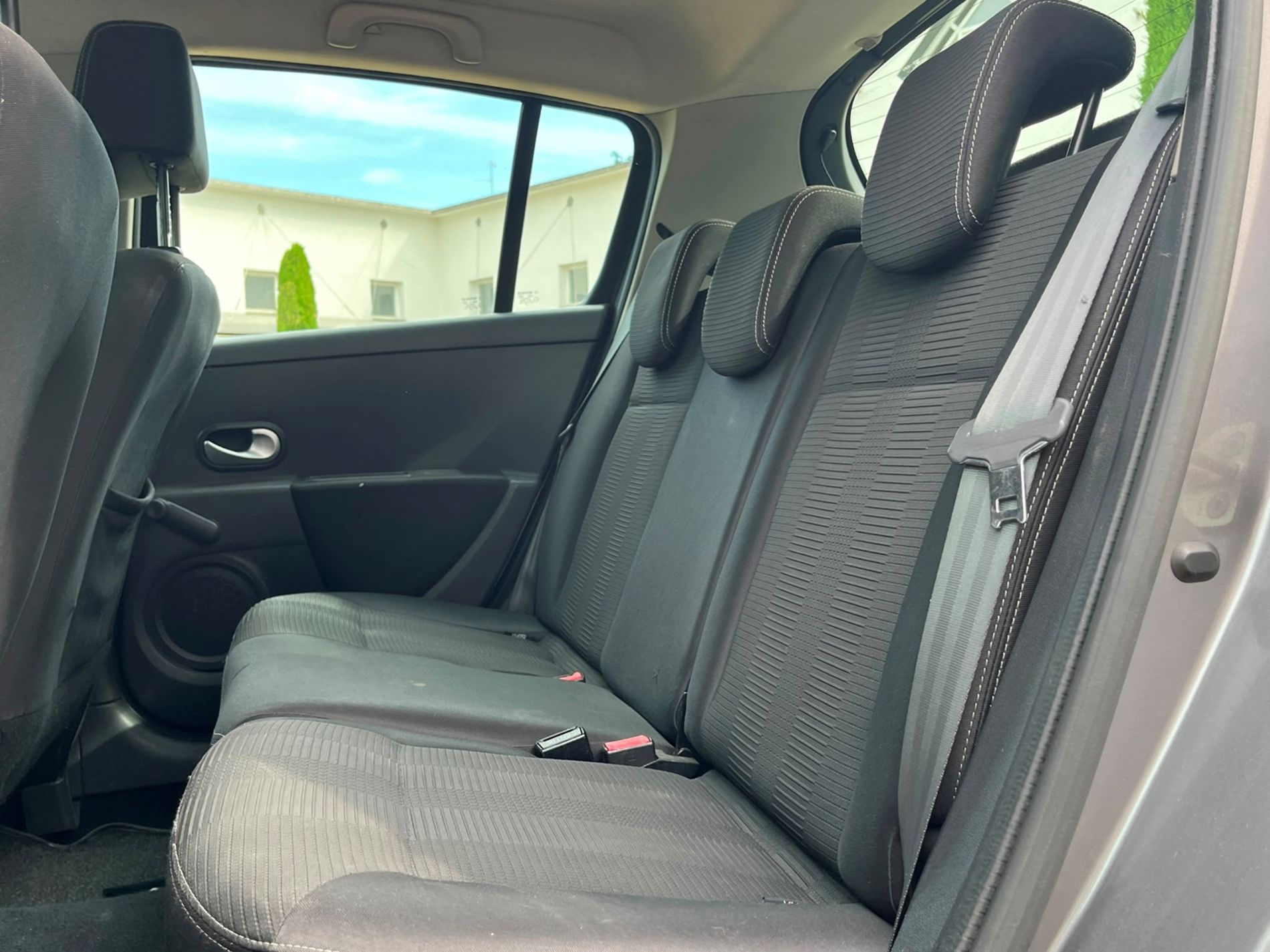 Renault Clio 5p 1.2 16v Live!  - RISERVATA A COMMERCIANTI D’AUTO - Gallotti Auto